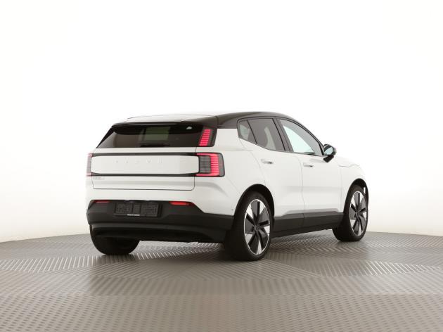 VOLVO EX30 E60 69kWh Twin Ultra-image-1