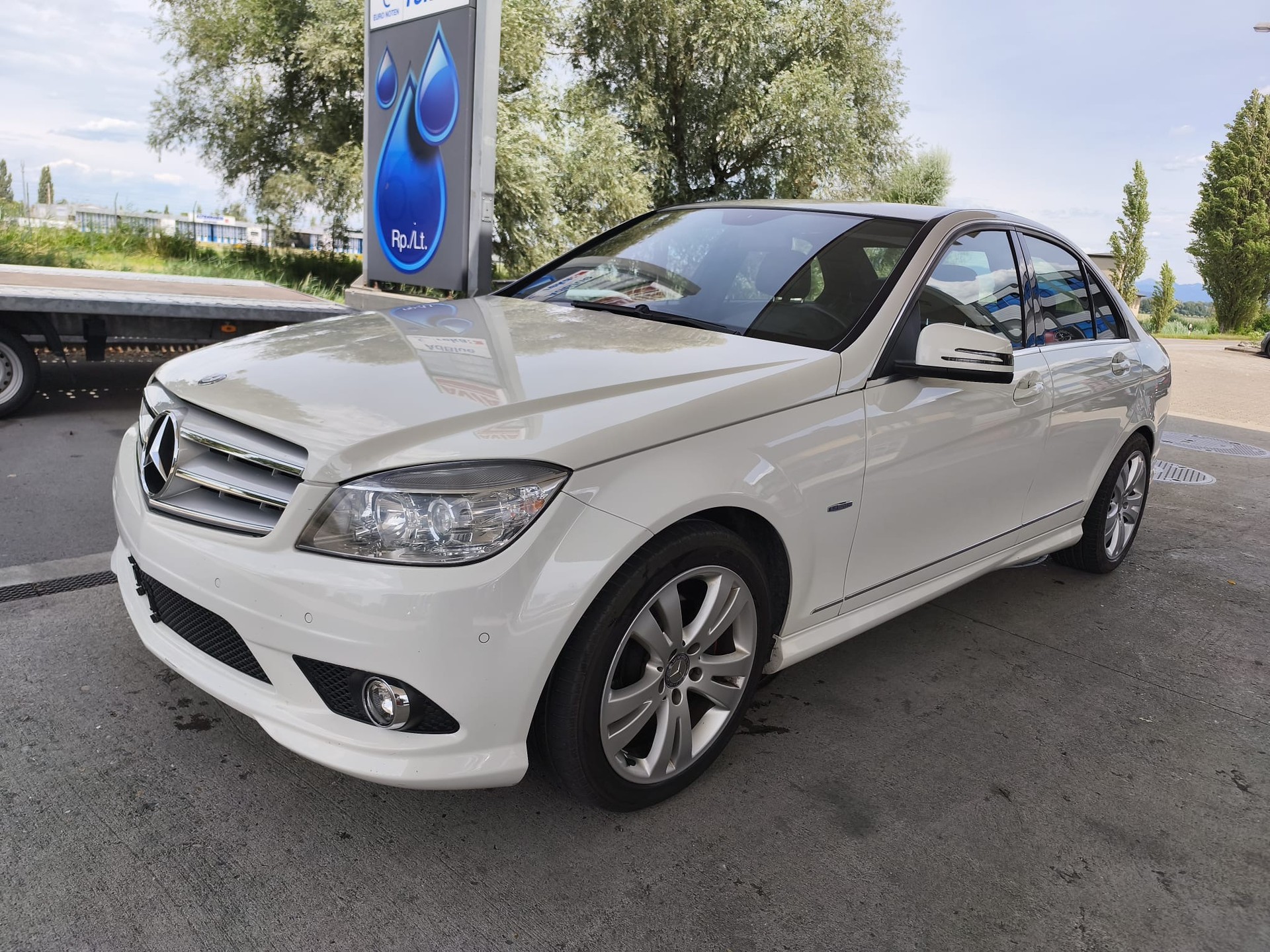 MERCEDES-BENZ C 180 CDI BlueEfficiency My Star Automatic-image-1