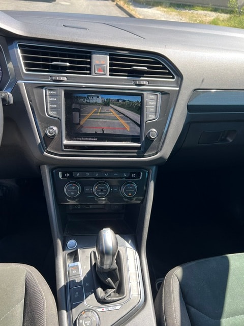 VW Tiguan 2.0TSI Comfortline 4Motion DSG-image-5
