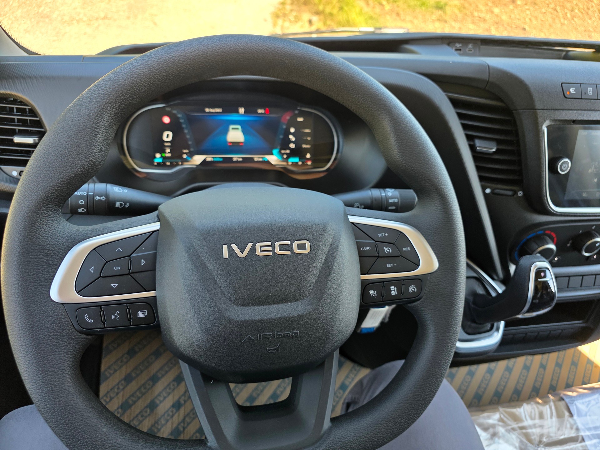 IVECO 35 S 18H A8-image-11