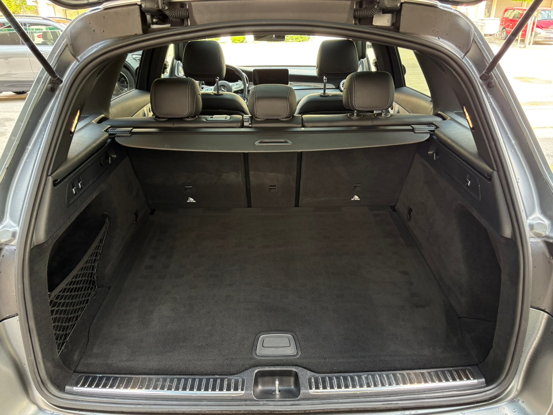 MERCEDES-BENZ GLC 63 S AMG 4Matic-image-16