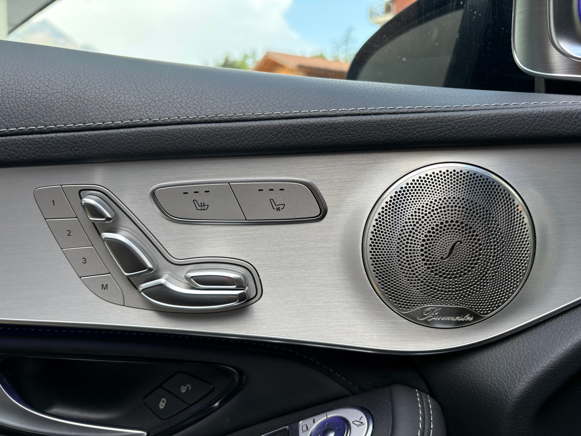 MERCEDES-BENZ GLC 63 S AMG 4Matic-image-11