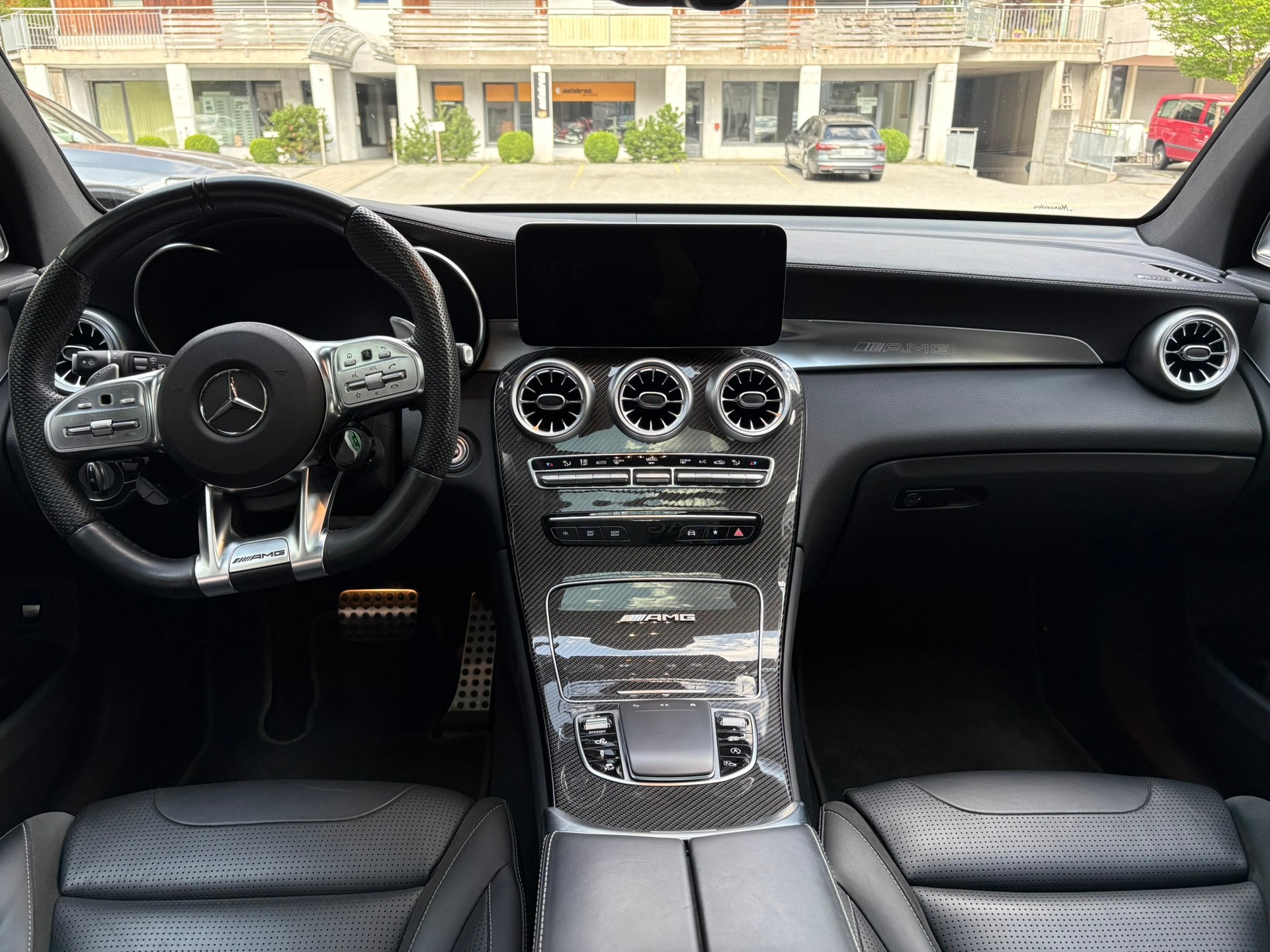 MERCEDES-BENZ GLC 63 S AMG 4Matic-image-13