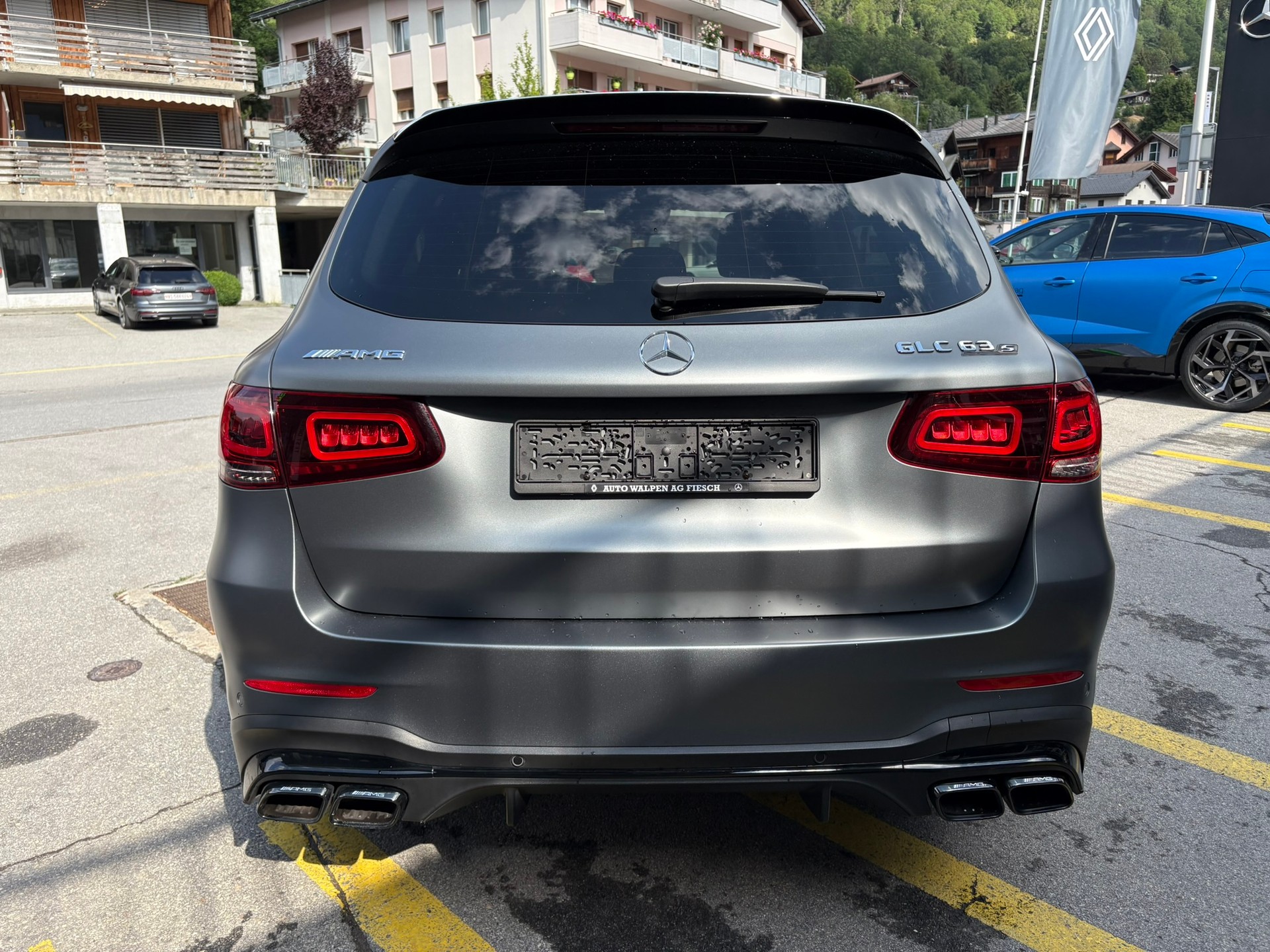MERCEDES-BENZ GLC 63 S AMG 4Matic-image-5