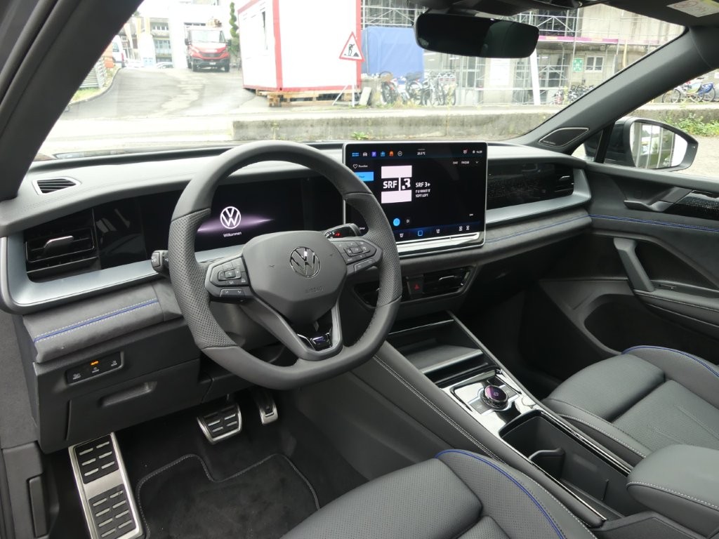VW Tayron 2.0 TSI R-Line United DSG 4Motion-image-7