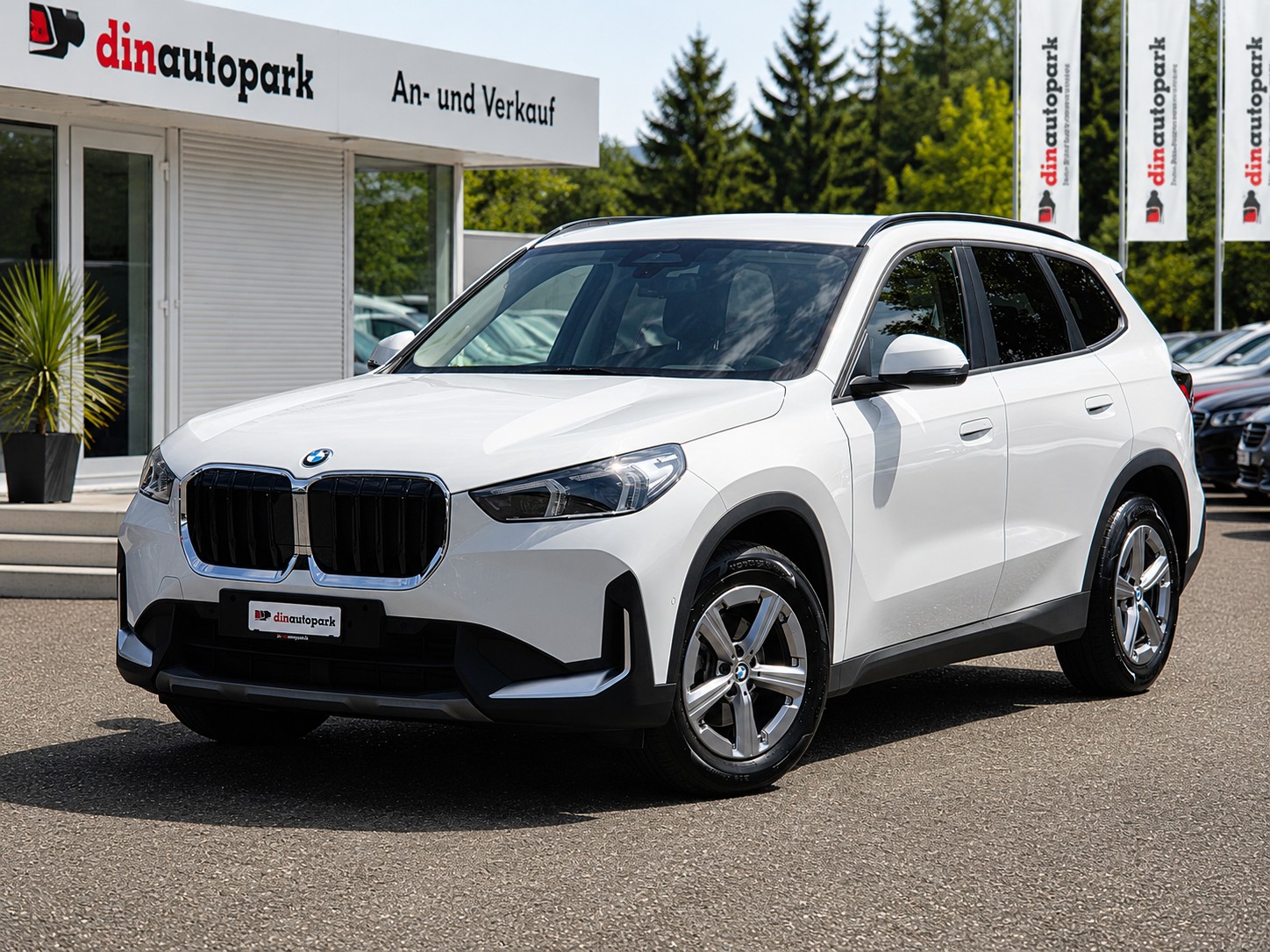 BMW X1 xDrive20d 48V | 2023 | 4x4 | Top Ausstattung inkl. AHK | CH-Fahrzeug | Inkl. Garantie |