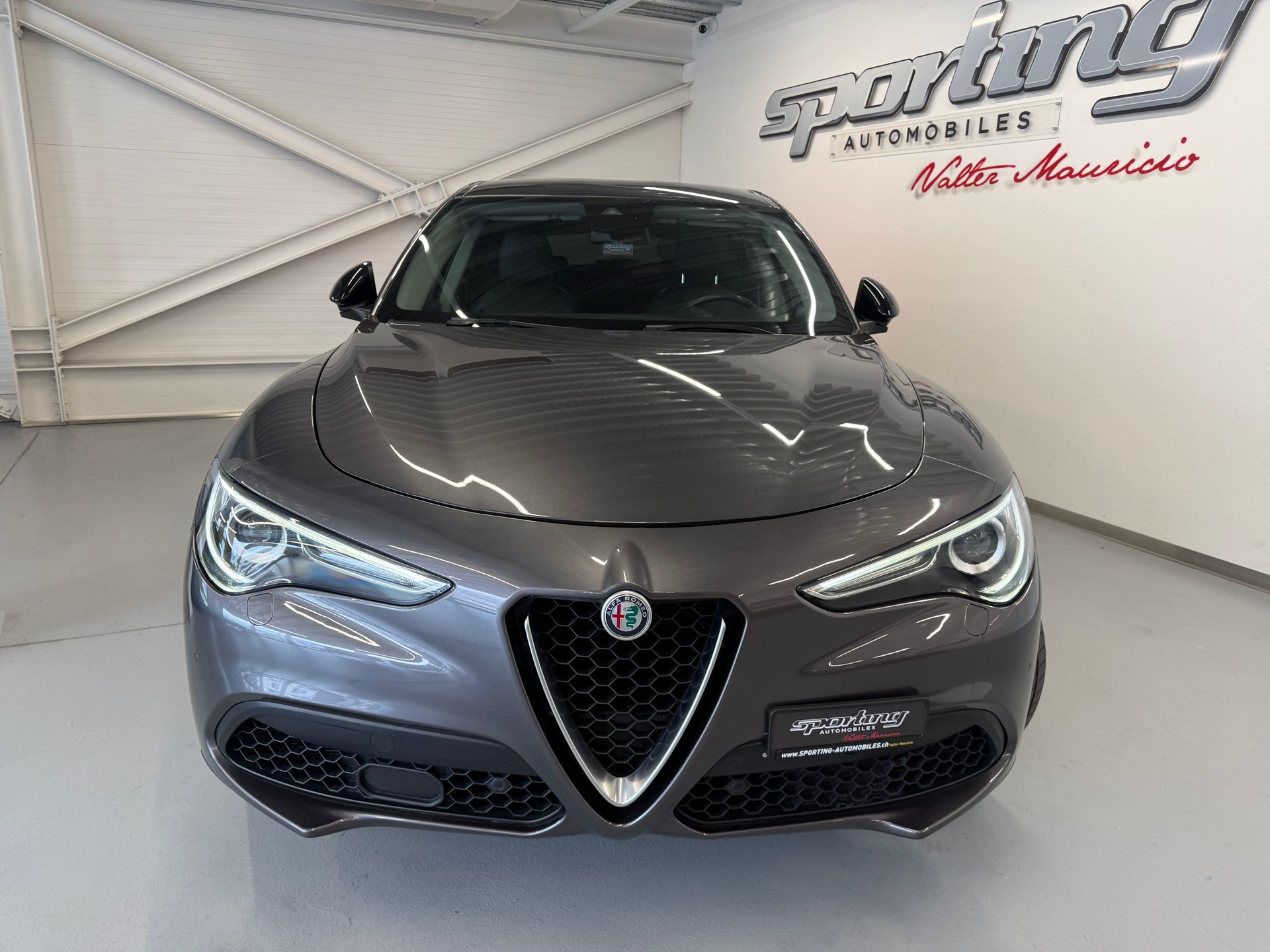 ALFA ROMEO Stelvio 2.0 Super Q4 Automatic-image-4