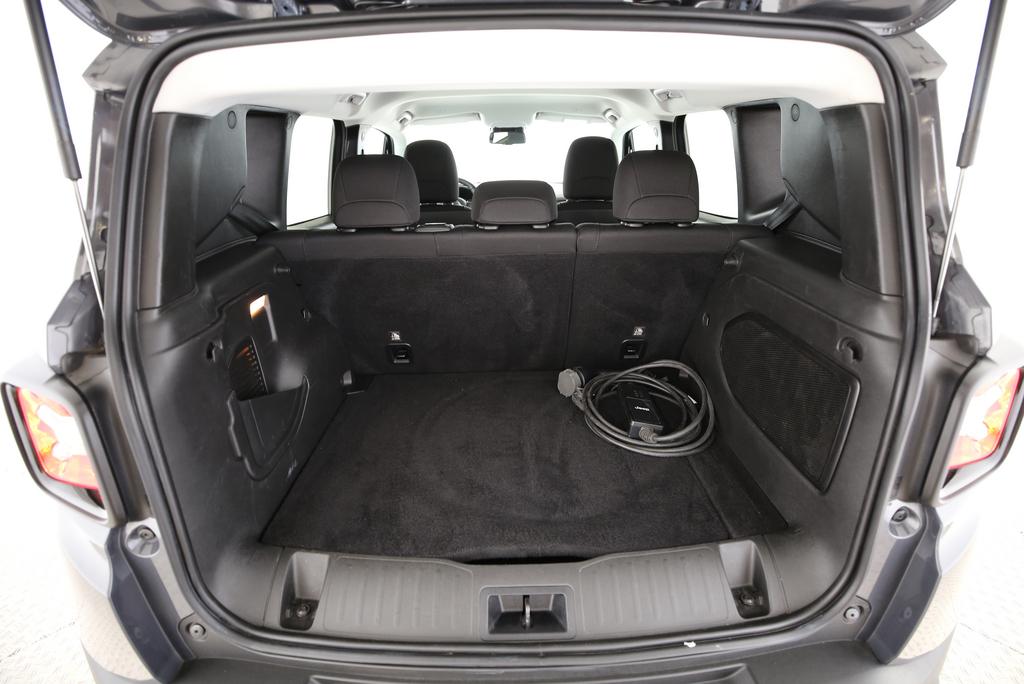 JEEP Renegade 1.3 Night Eagle 4xe-image-13