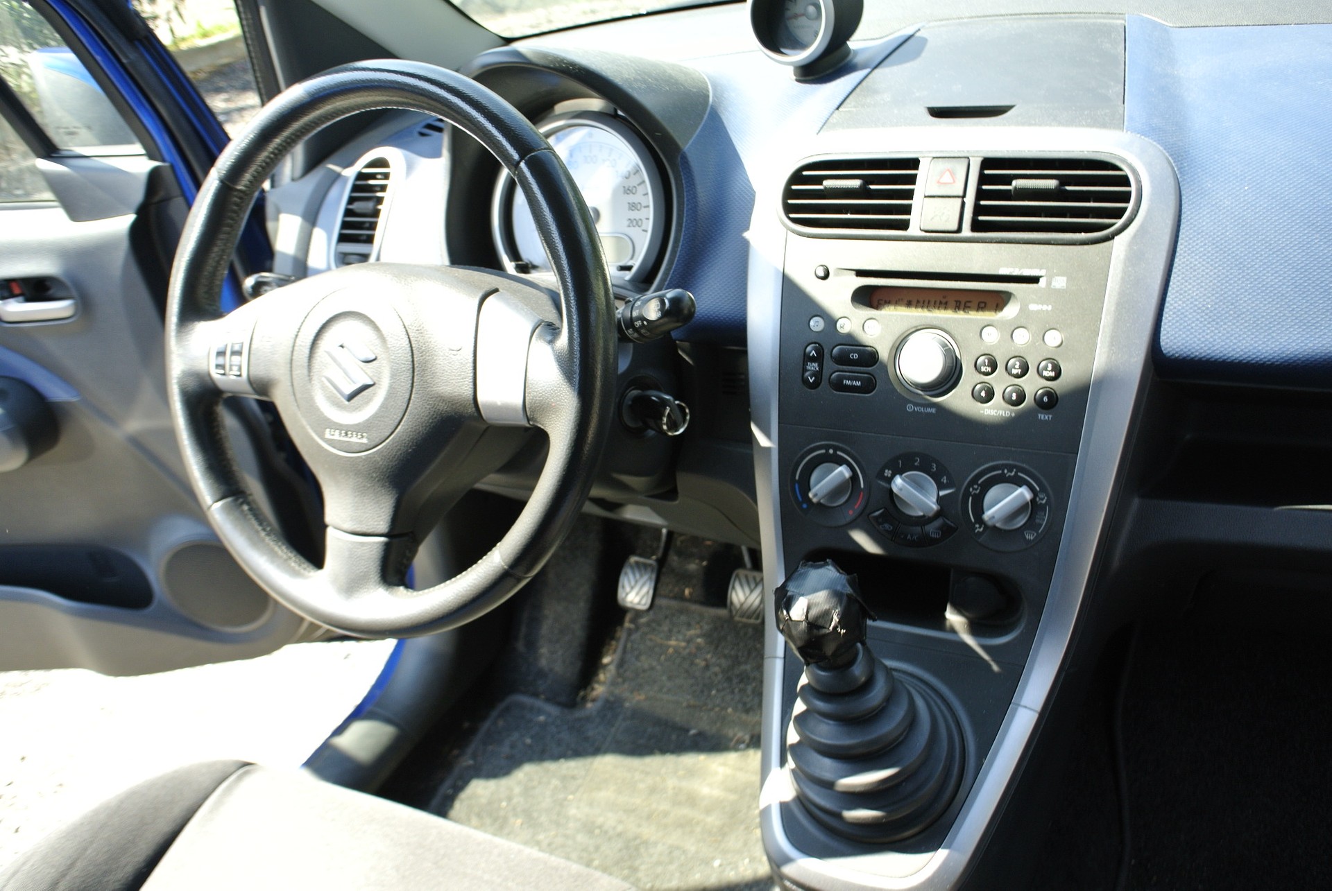 SUZUKI Splash 1.2i 16V GL-image-15