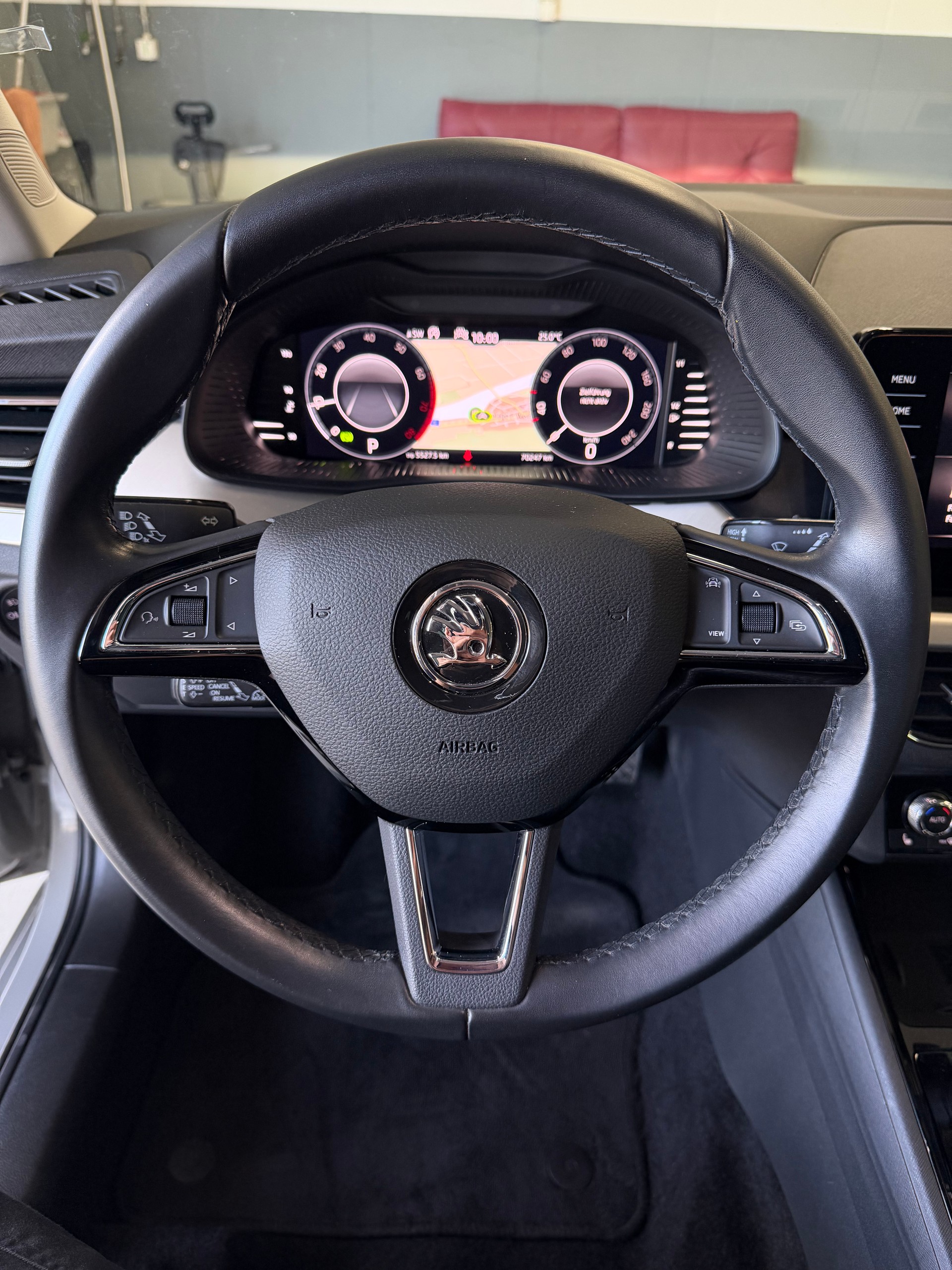 SKODA Scala 1.0 TSI Style-image-9