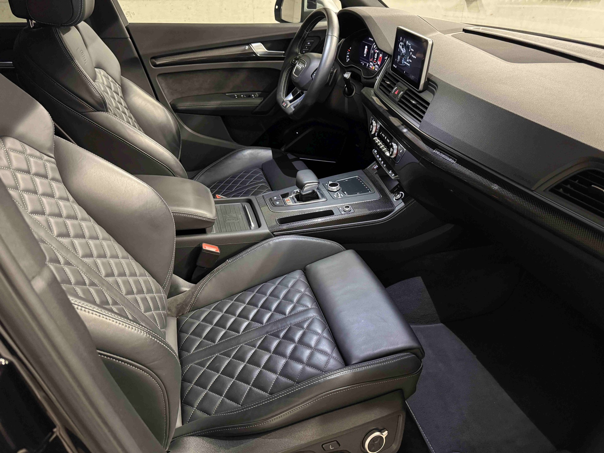 AUDI SQ5 TDI quattro tiptronic-image-11