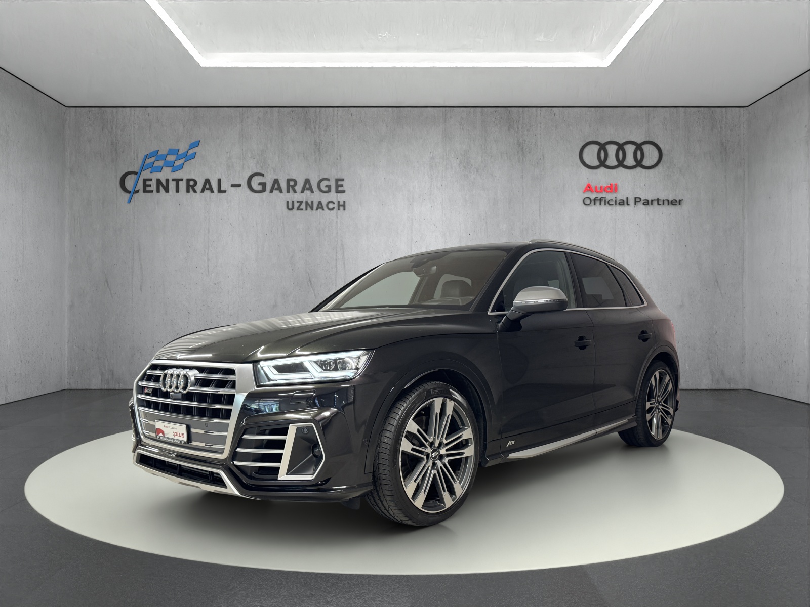 AUDI SQ5 TDI quattro tiptronic-image-0
