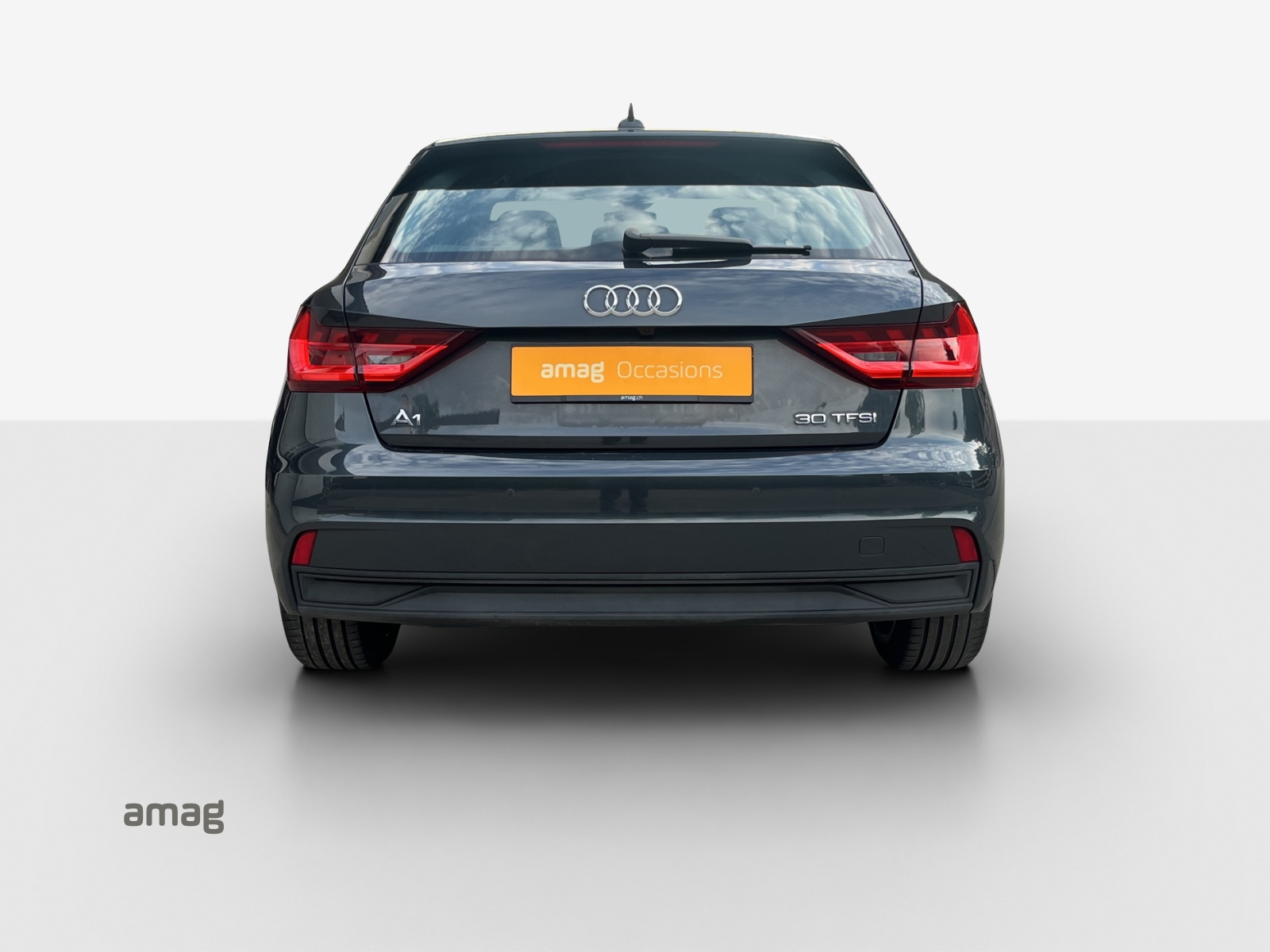 AUDI A1 Sportback 30 TFSI Attraction S-tronic-image-3