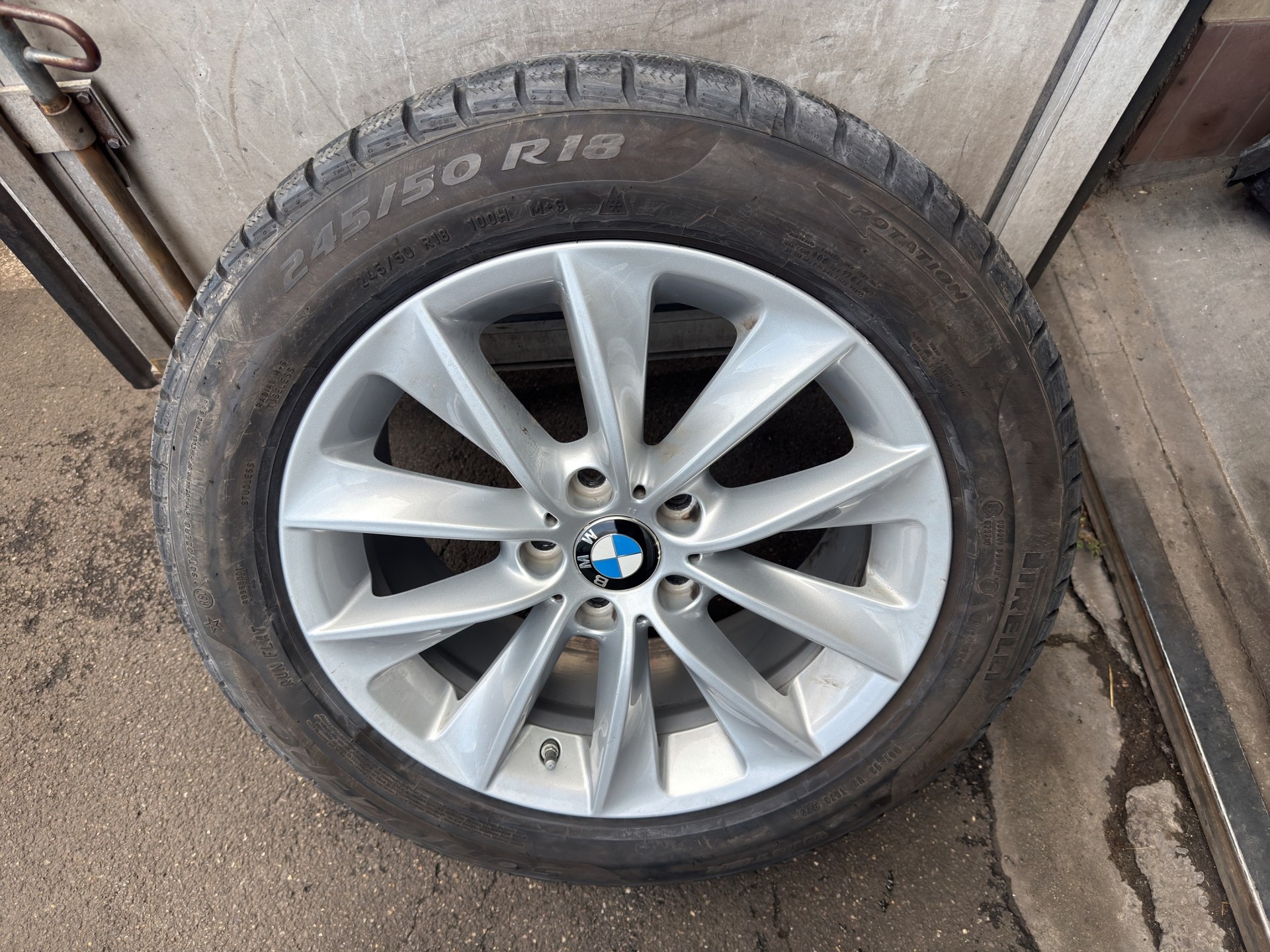 BMW X5 xDrive 40d M Paket Steptronic-image-17