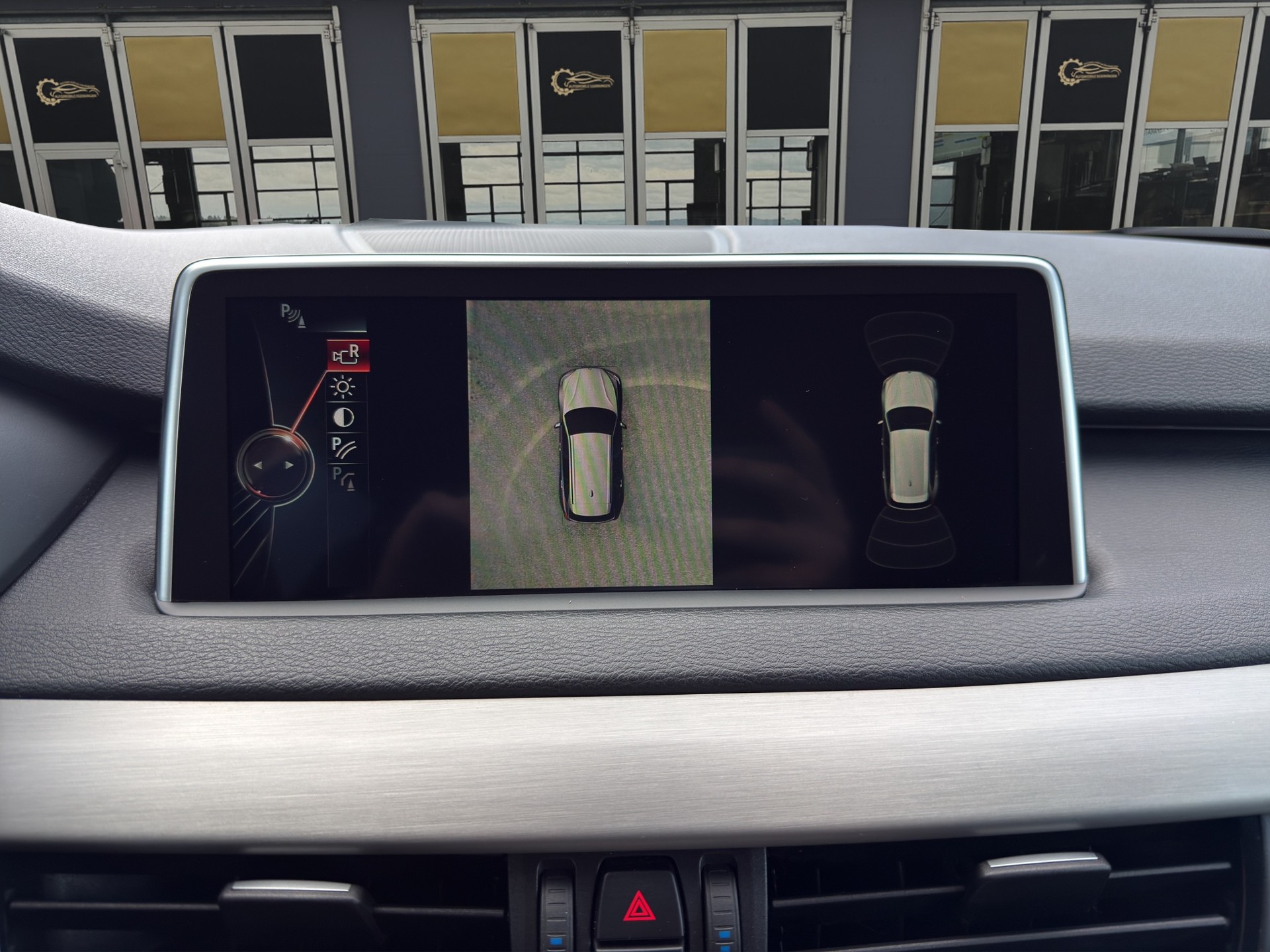 BMW X5 xDrive 40d M Paket Steptronic-image-15