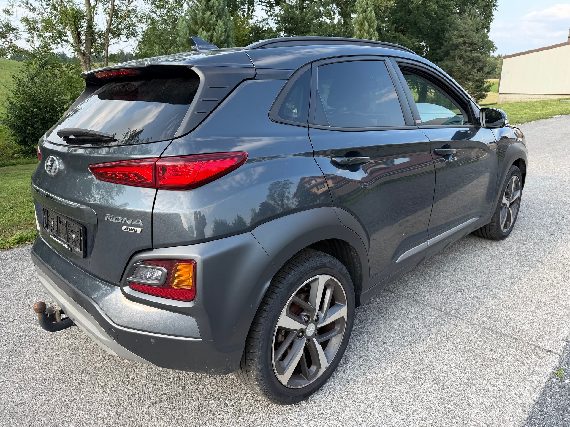 HYUNDAI Kona 1.6 CRDI Amplia 4WD DCT-image-3