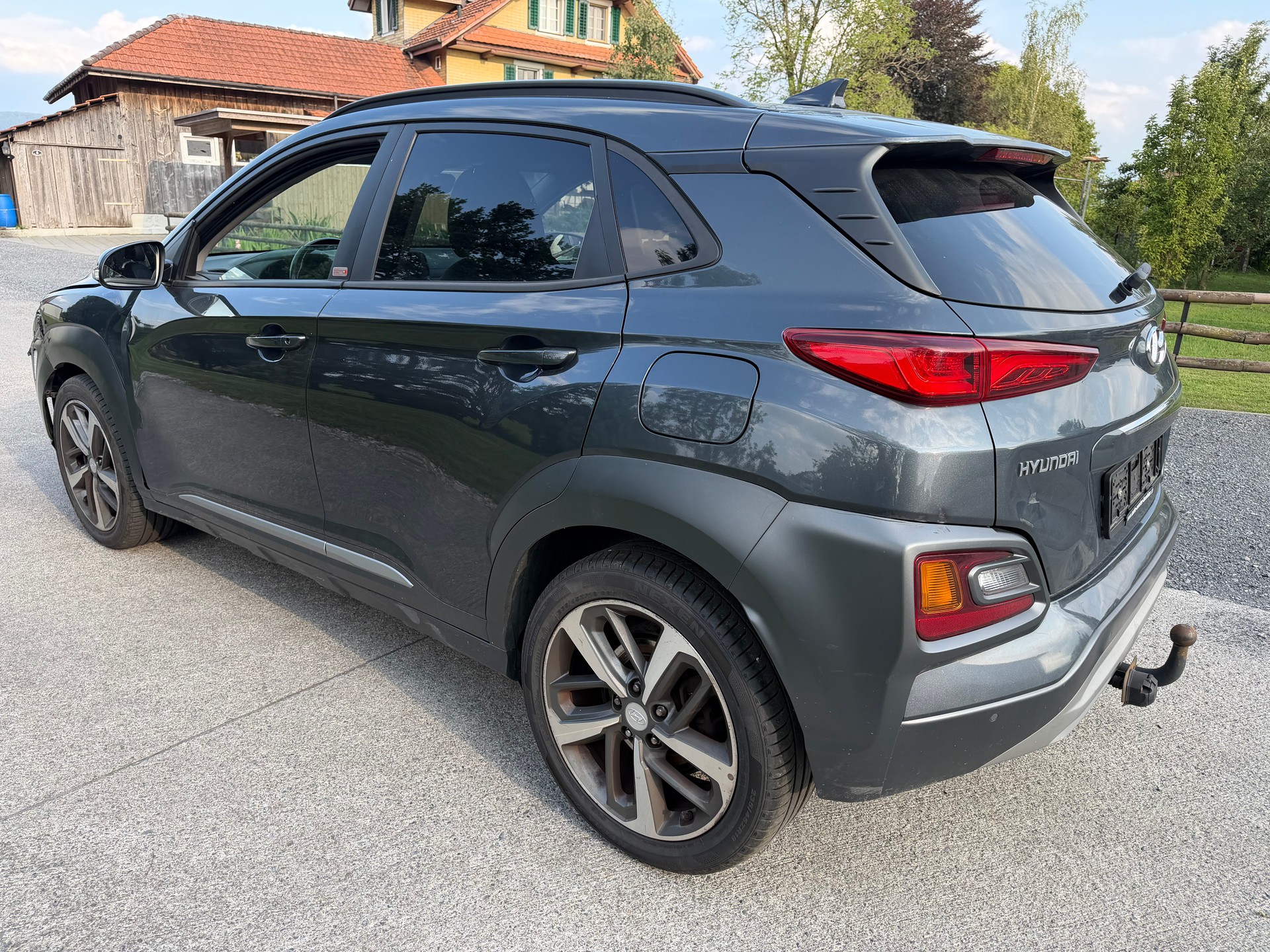HYUNDAI Kona 1.6 CRDI Amplia 4WD DCT-image-2