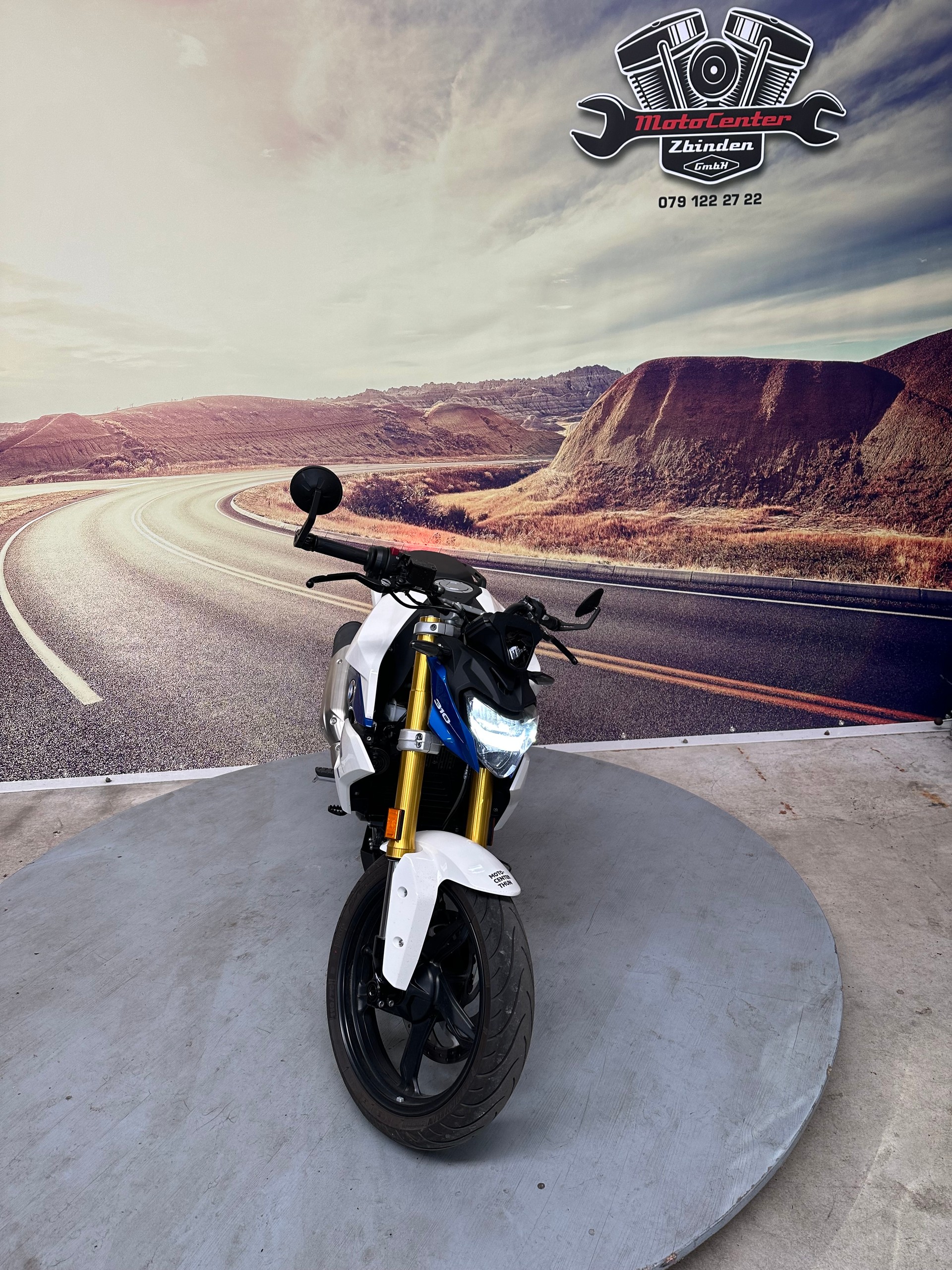 BMW G 310 R-showroom-element-2