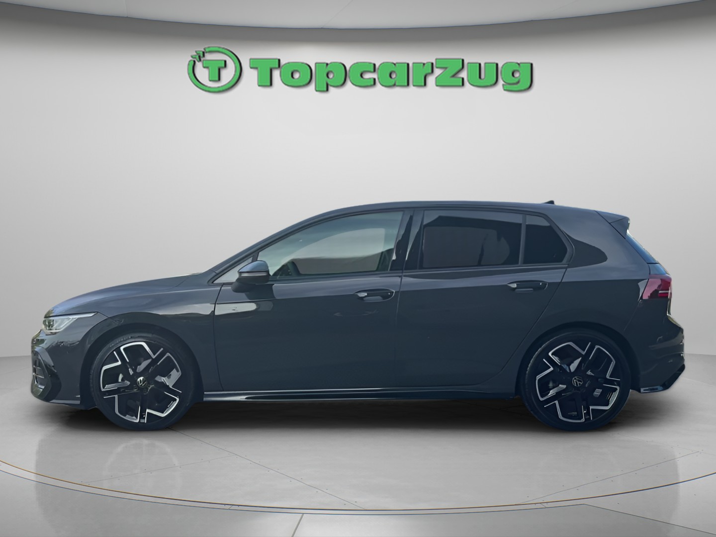 VW Golf 1.5 e TSI mHEV R-Line DSG-image-8