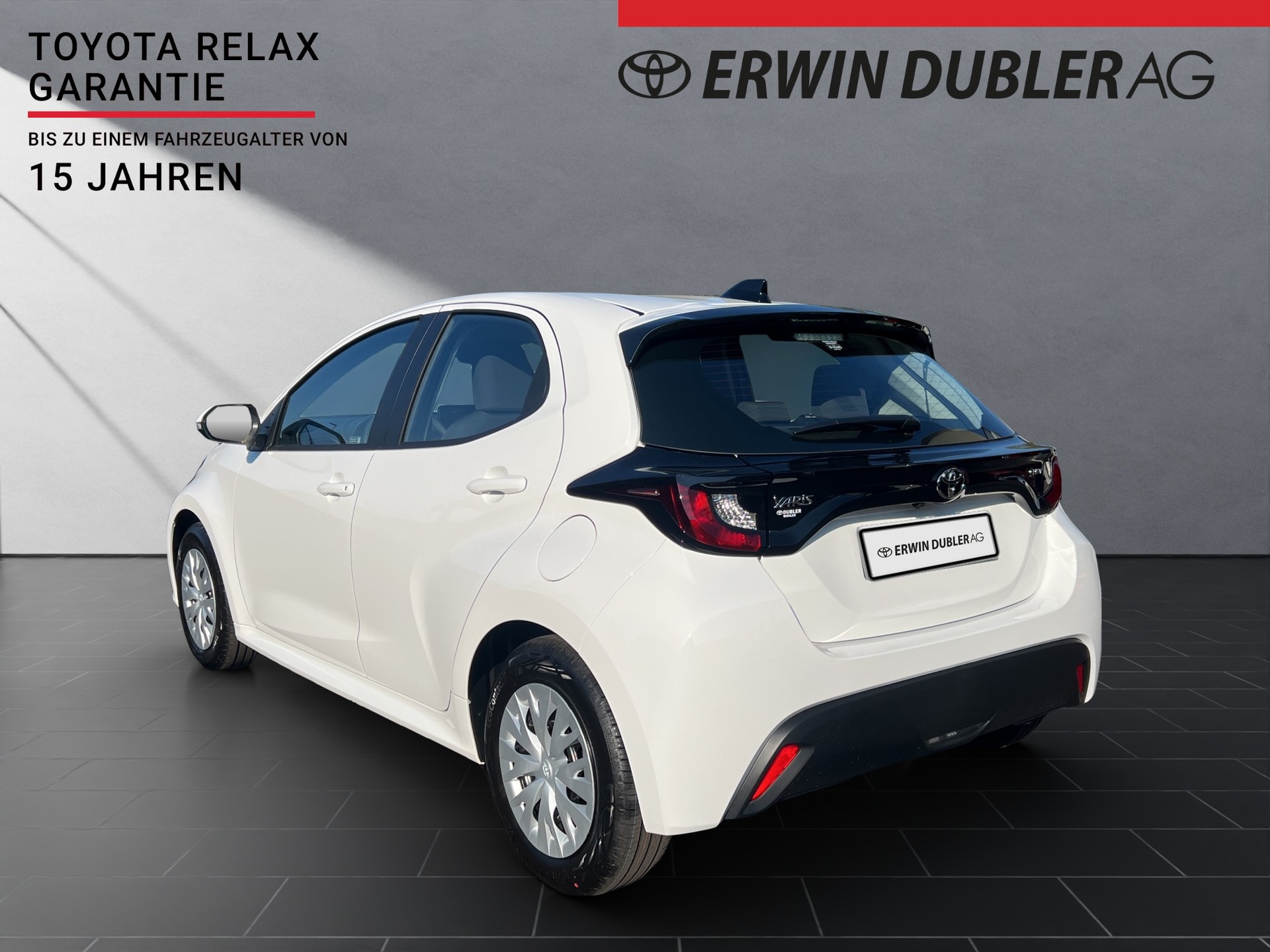 TOYOTA Yaris 1.5 VVT-i HSD Comfort-image-2