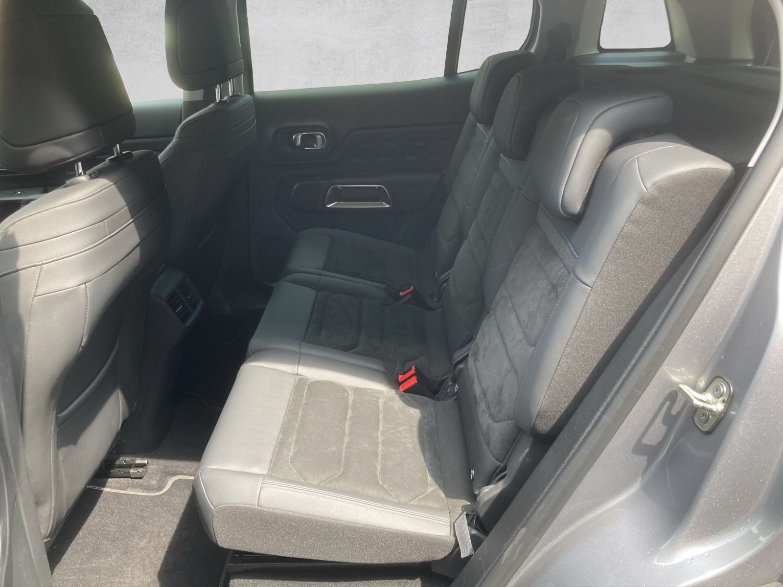 CITROEN C5 Aircross 1.6 PHEV Shine-image-7