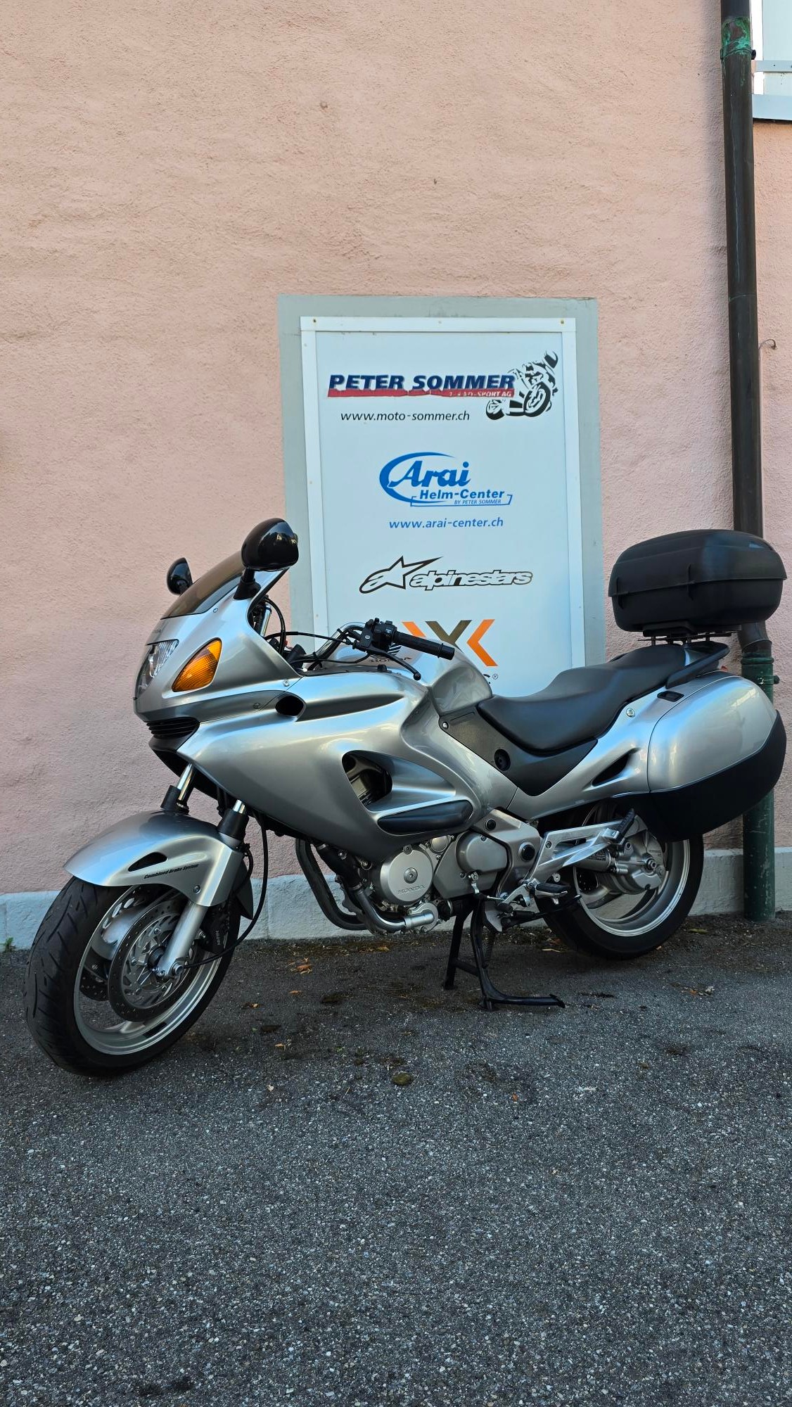 HONDA NT 650
