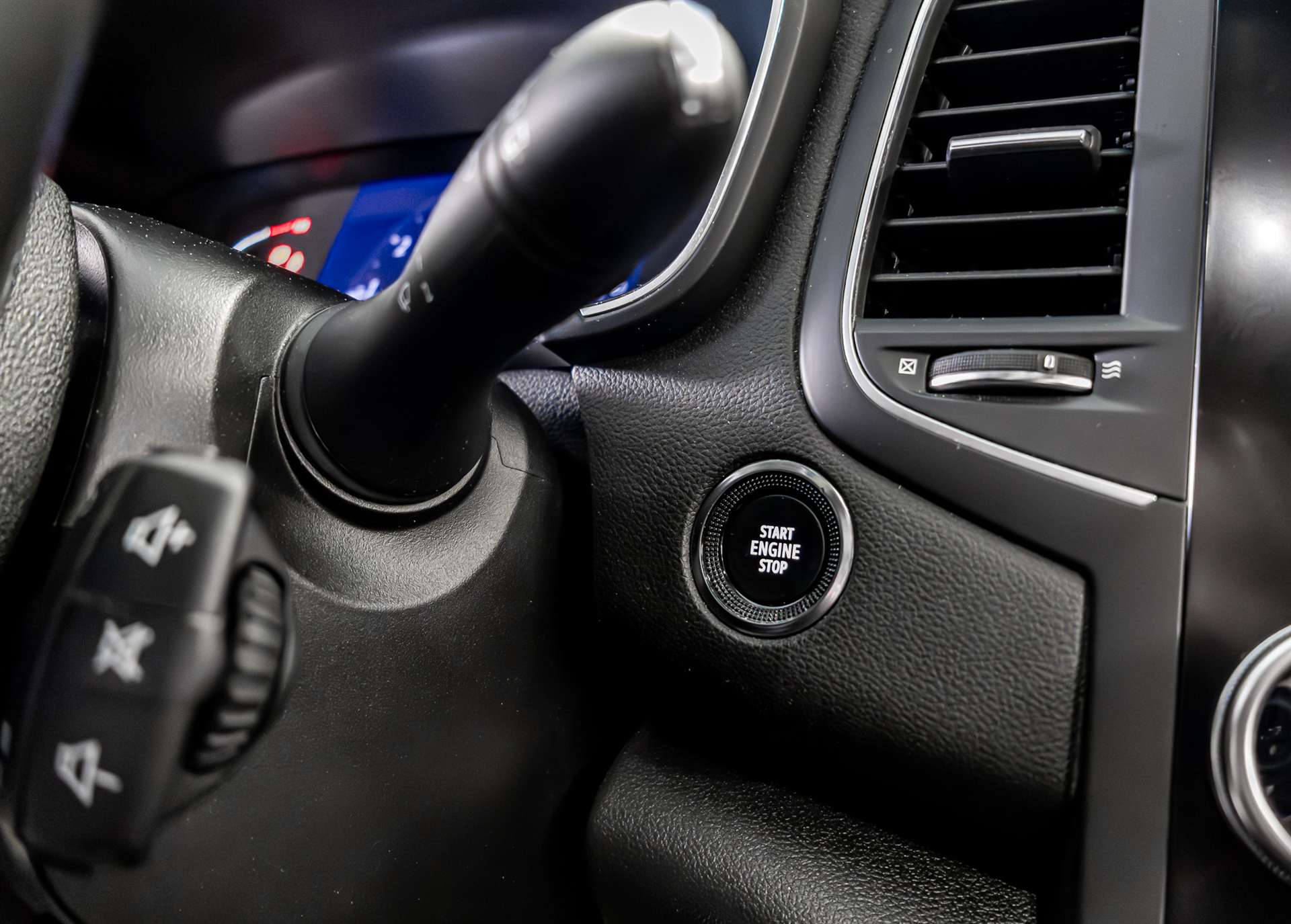 RENAULT Mégane Grandtour 1.3 16V Intens EDC-image-9