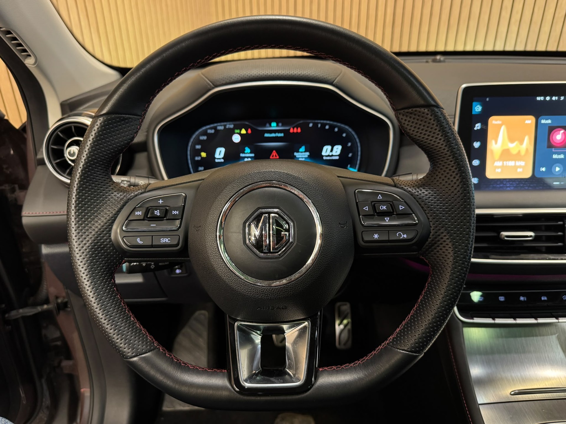 MG HS Luxury 1.5 T-image-11