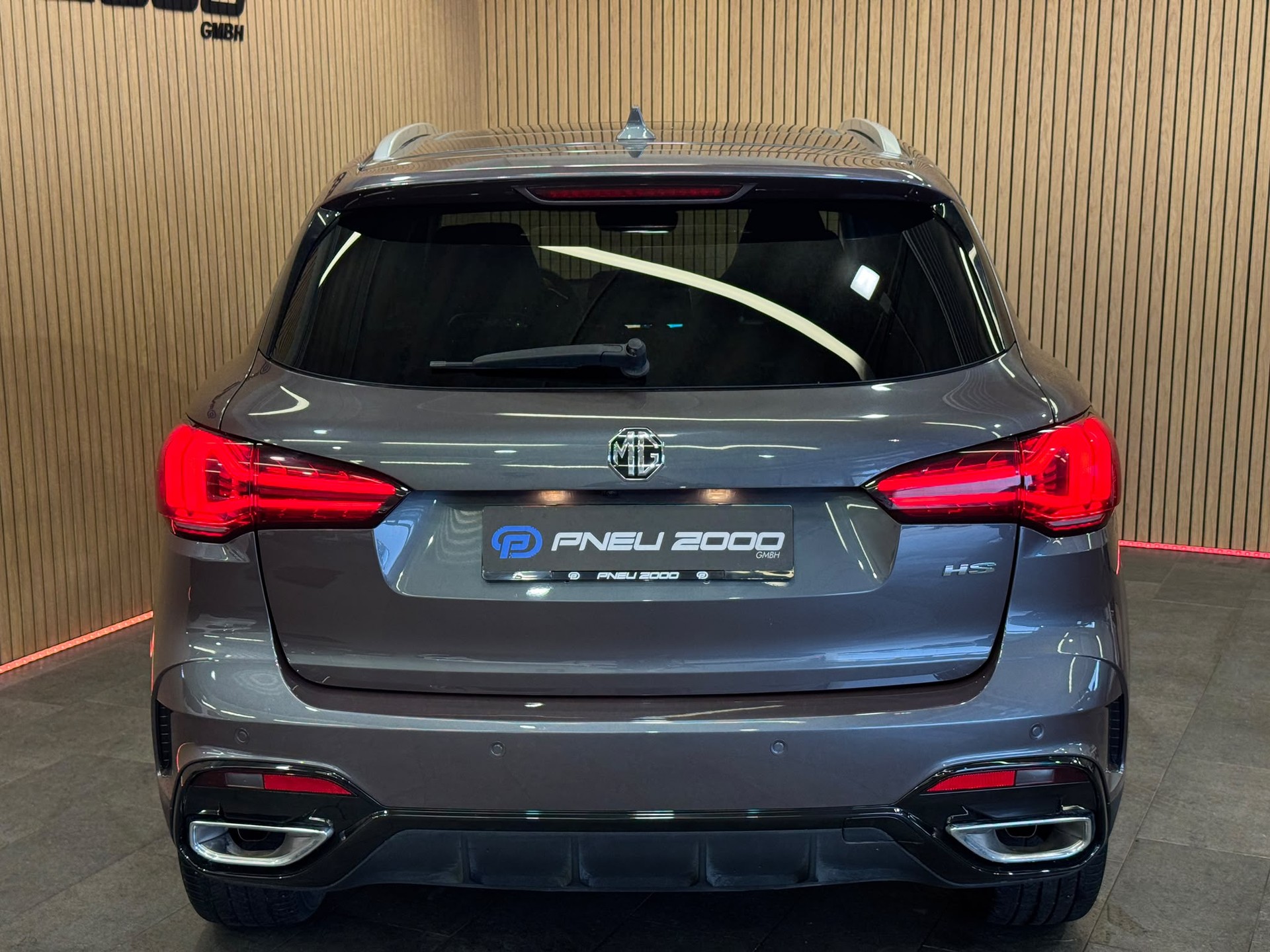MG HS Luxury 1.5 T-image-7
