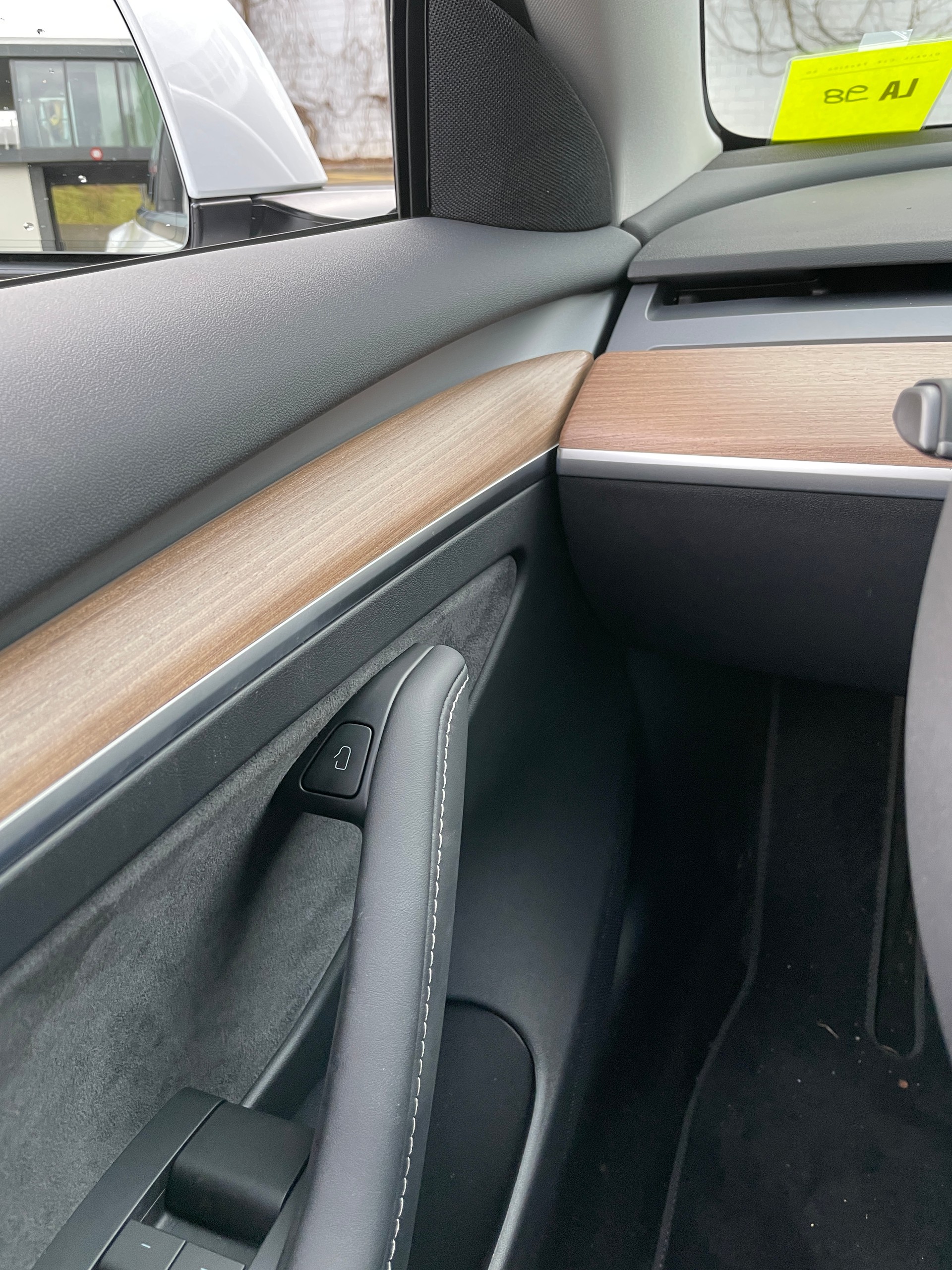 TESLA Model 3 Dual Motor Performance AWD-image-24