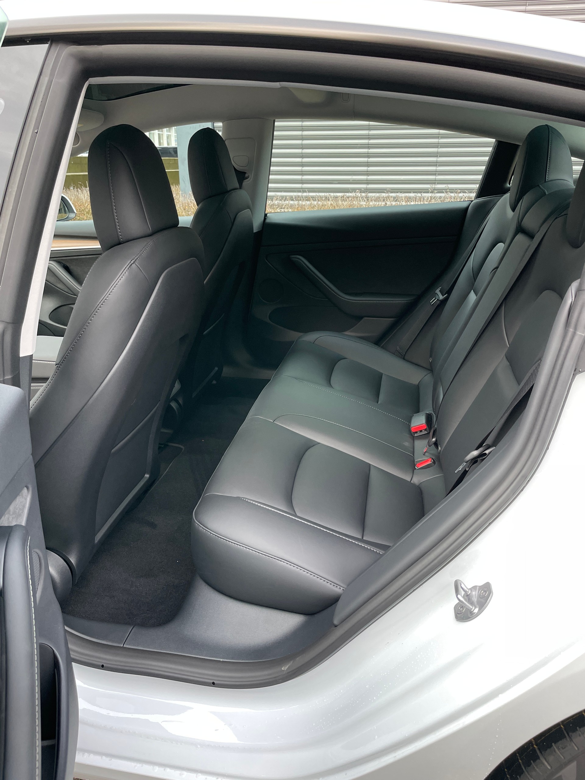 TESLA Model 3 Dual Motor Performance AWD-image-15