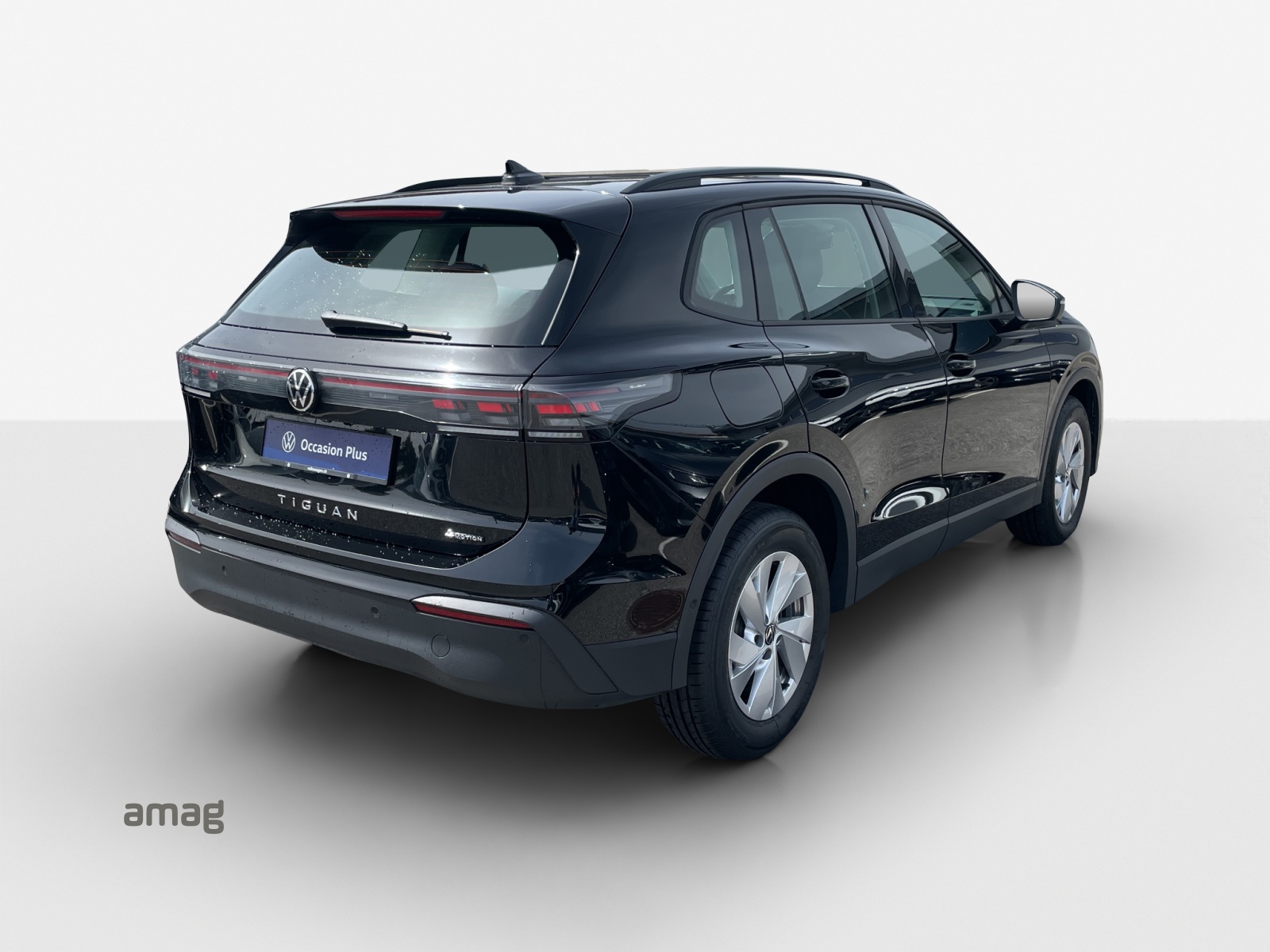 VW Tiguan 2.0 TSI DSG Life 4Motion-image-4