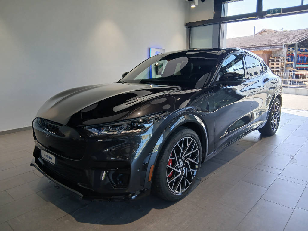 FORD Mustang Mach-E GT AWD-image-1