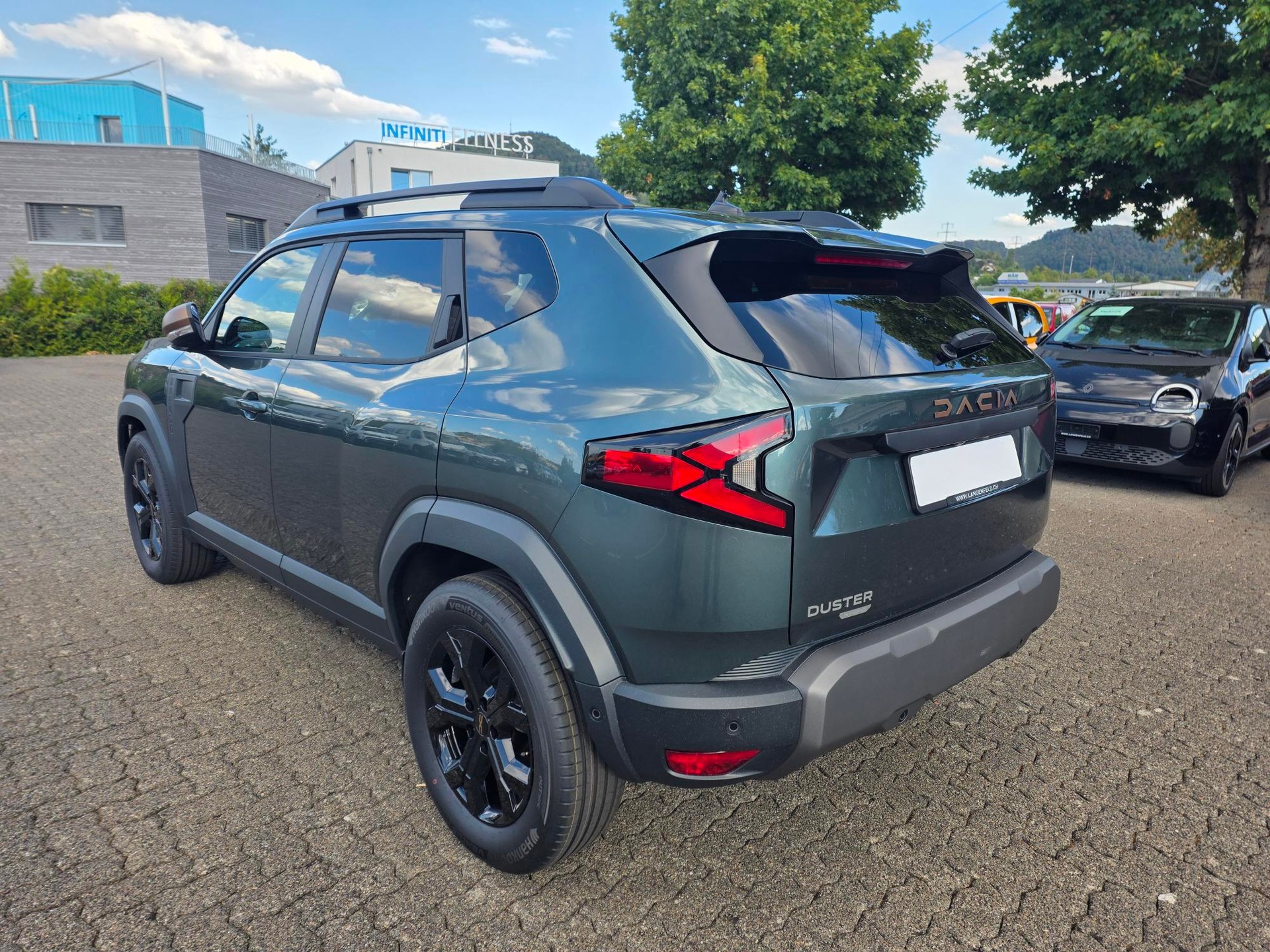 DACIA Duster 1.8 Hybrid Extreme-image-2