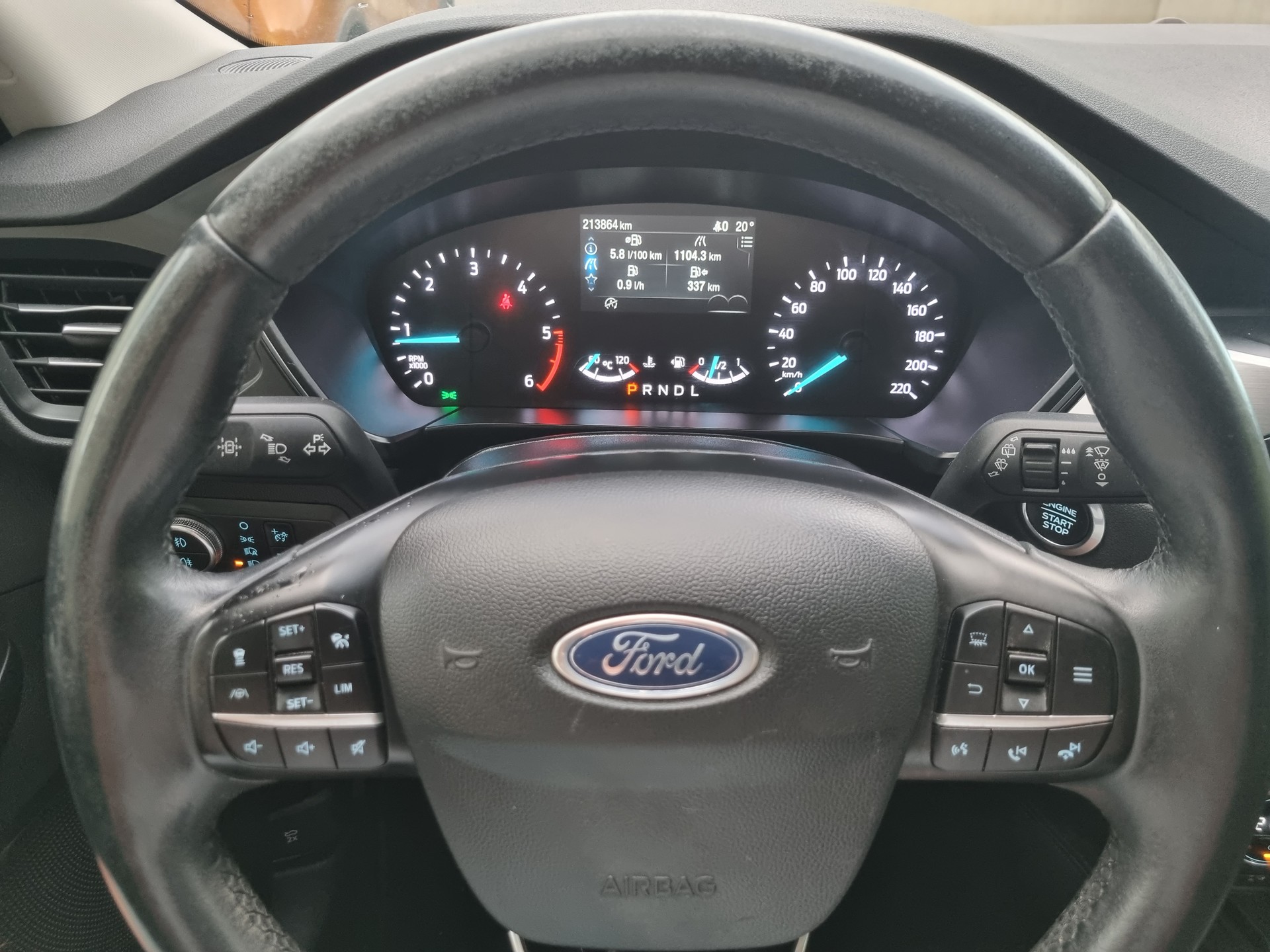 FORD Kuga 2.0 TDCi EcoBlue Titanium X 4WD-image-6