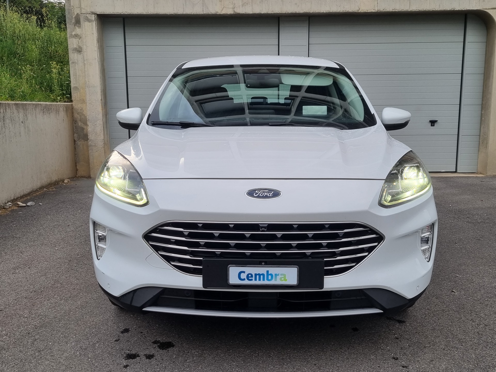 FORD Kuga 2.0 TDCi EcoBlue Titanium X 4WD-image-1