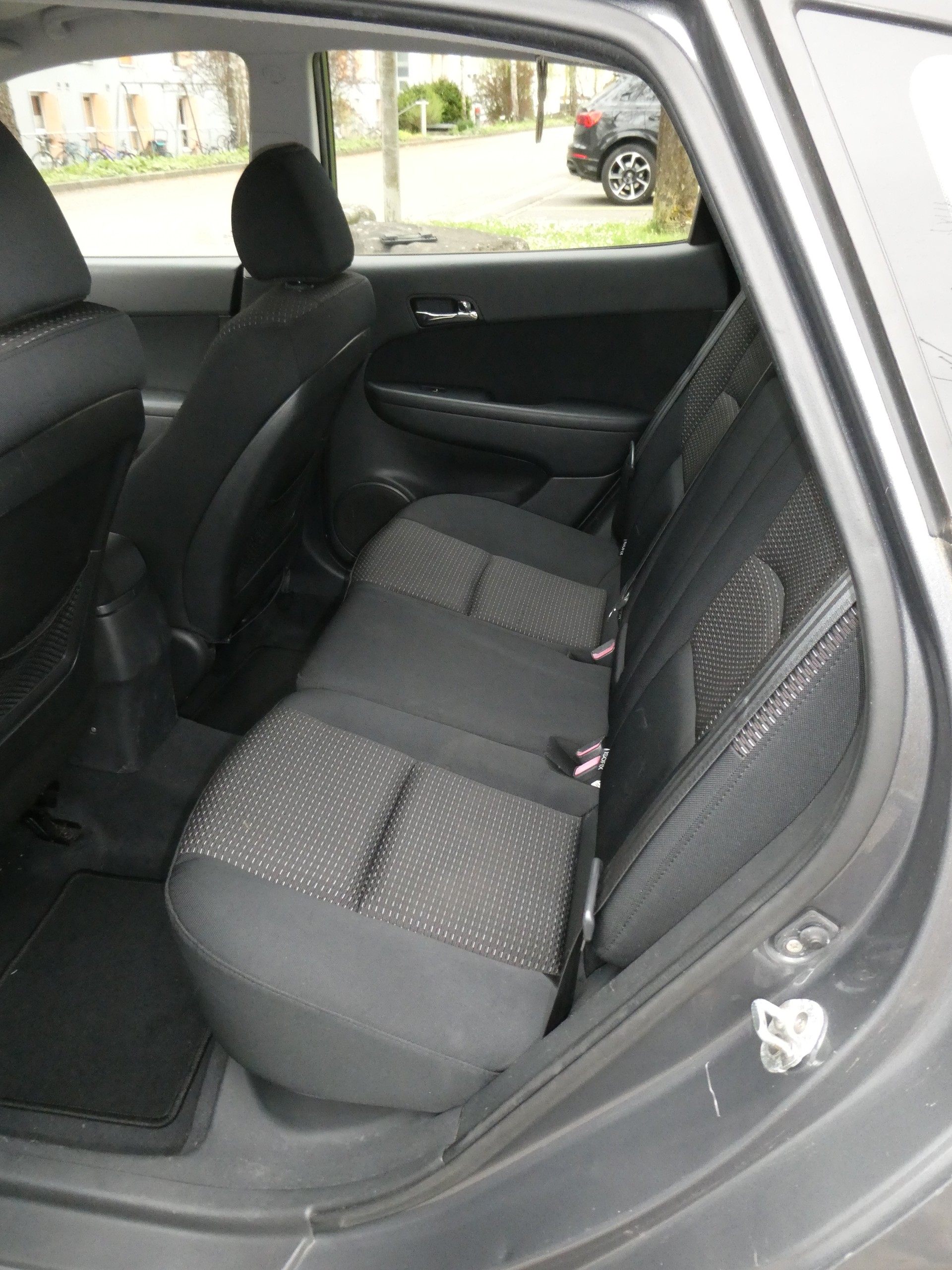 HYUNDAI i30 1.6 Style-image-10