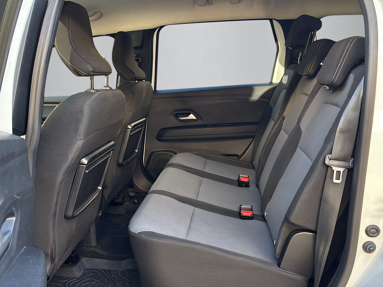 DACIA Jogger 1.0 TCe Extreme 7P-image-6