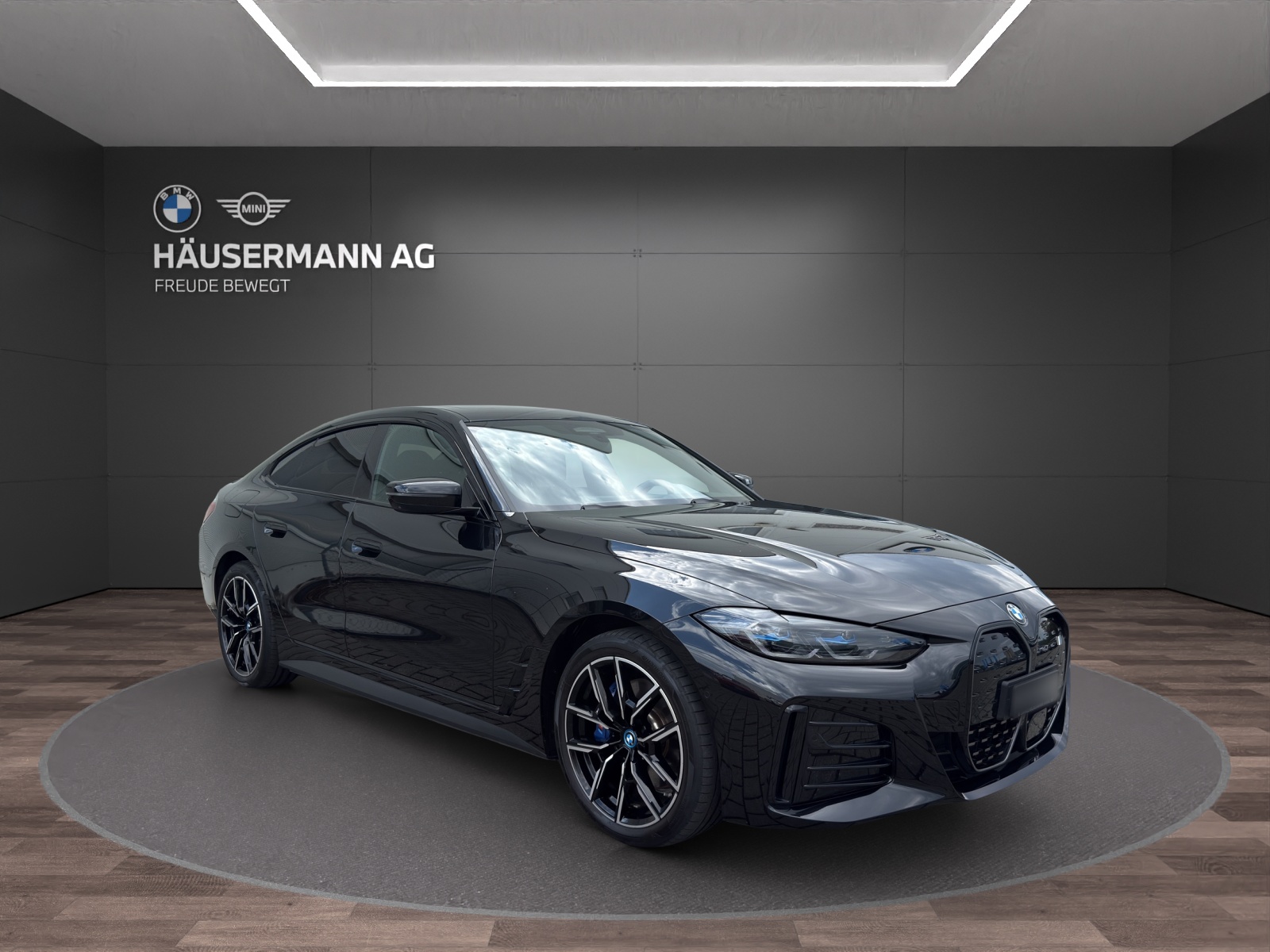 BMW i4 eDrive40 M SPORT-image-2