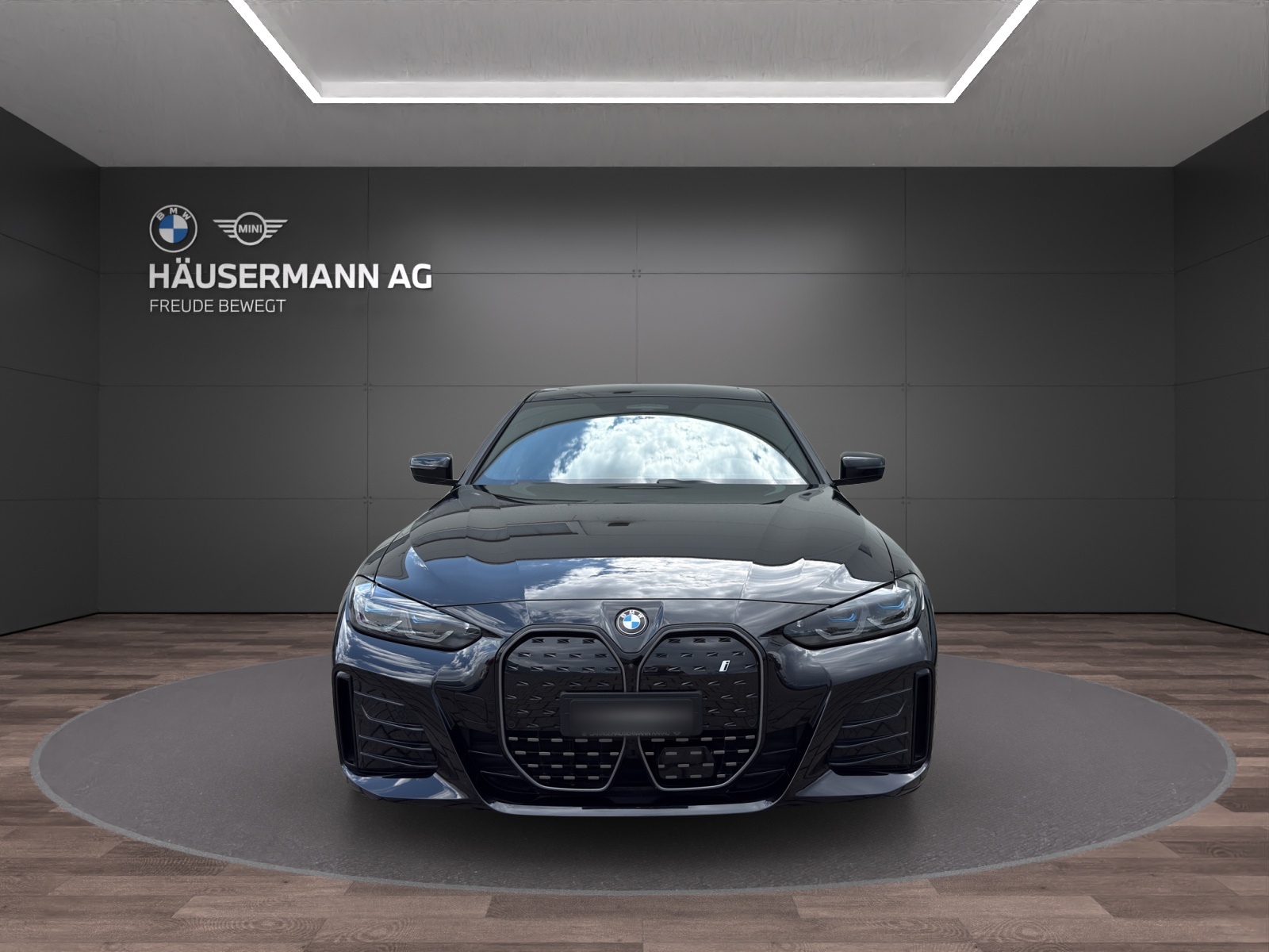 BMW i4 eDrive40 M SPORT-image-1