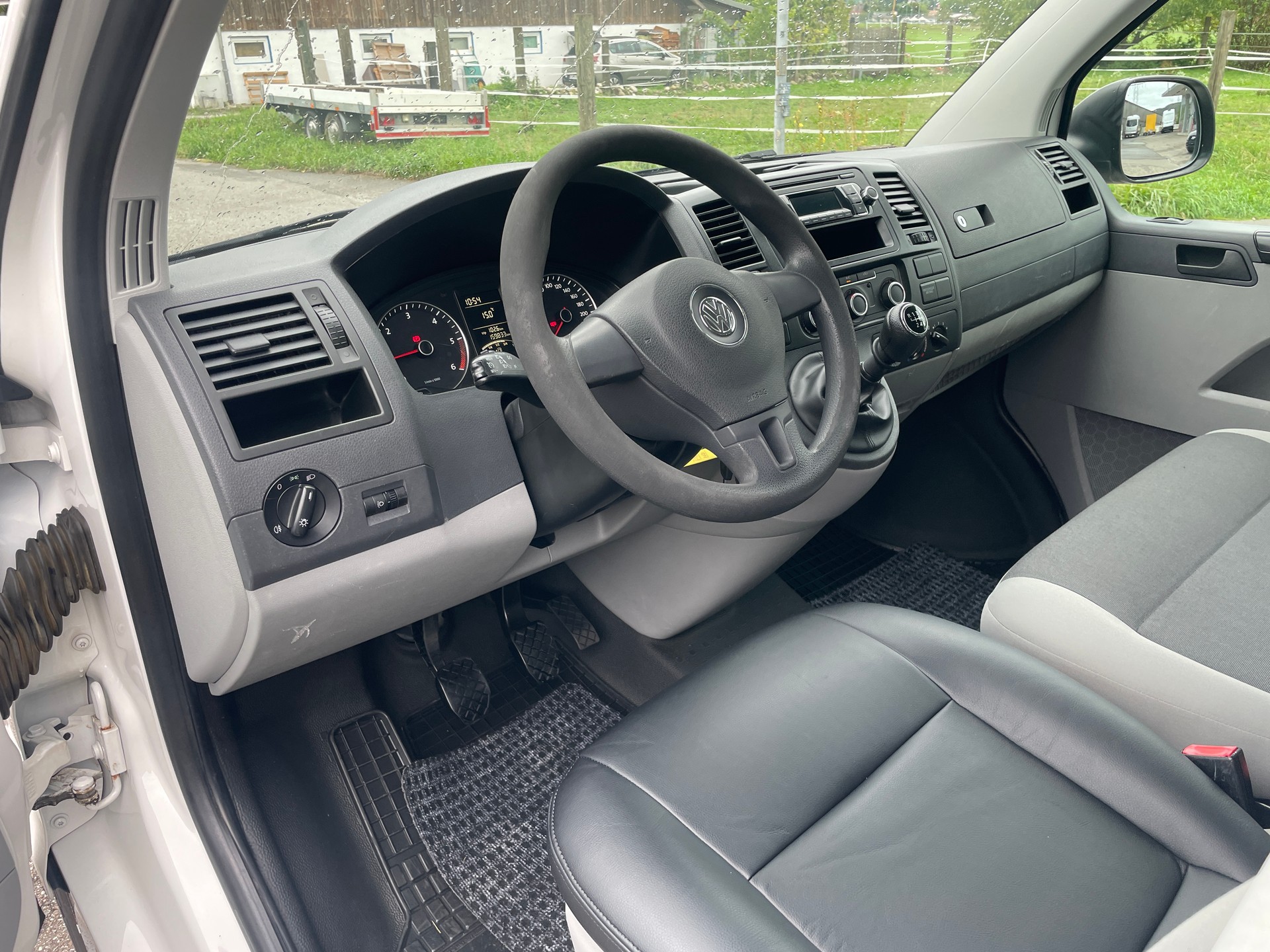 VW T5 2.0 TDI BMT 4Motion-image-14