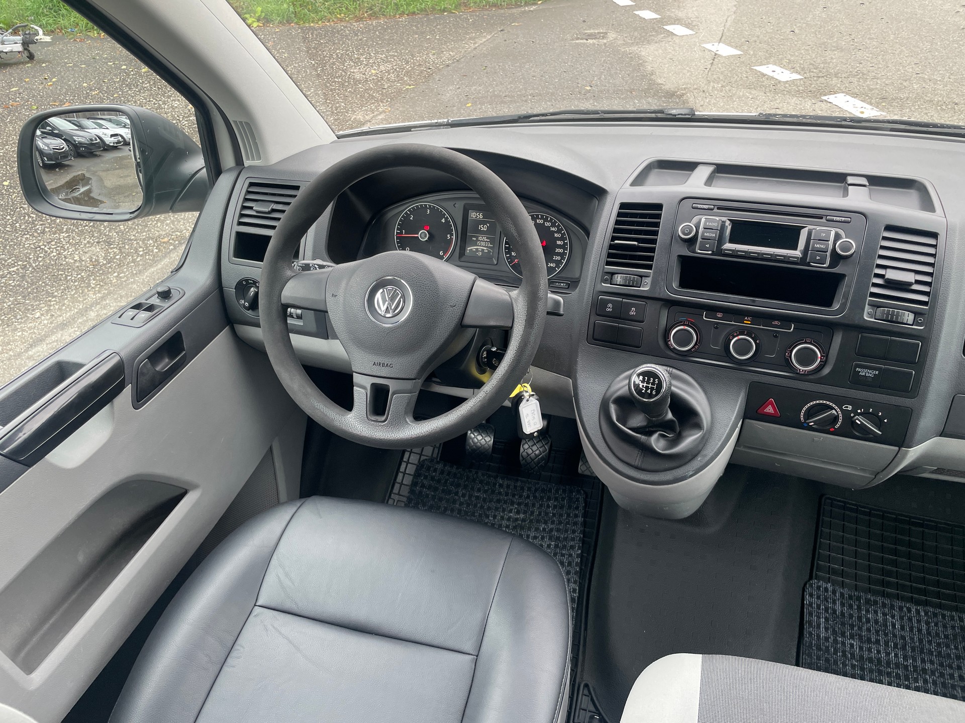 VW T5 2.0 TDI BMT 4Motion-image-15