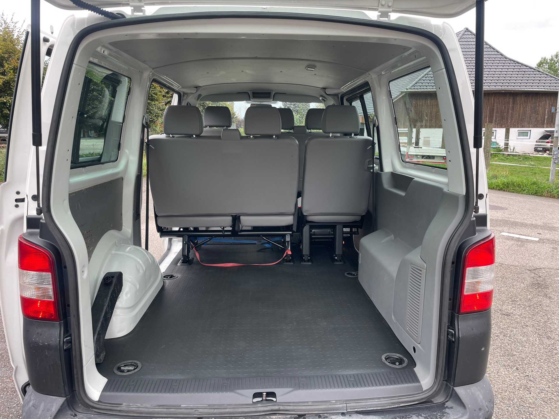 VW T5 2.0 TDI BMT 4Motion-image-22