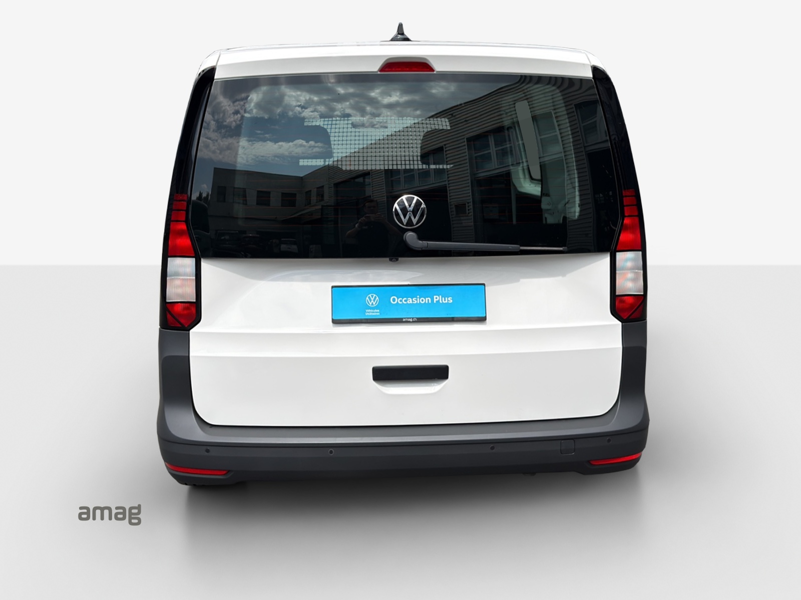 VW Caddy Cargo 2.0TDI Maxi-image-3