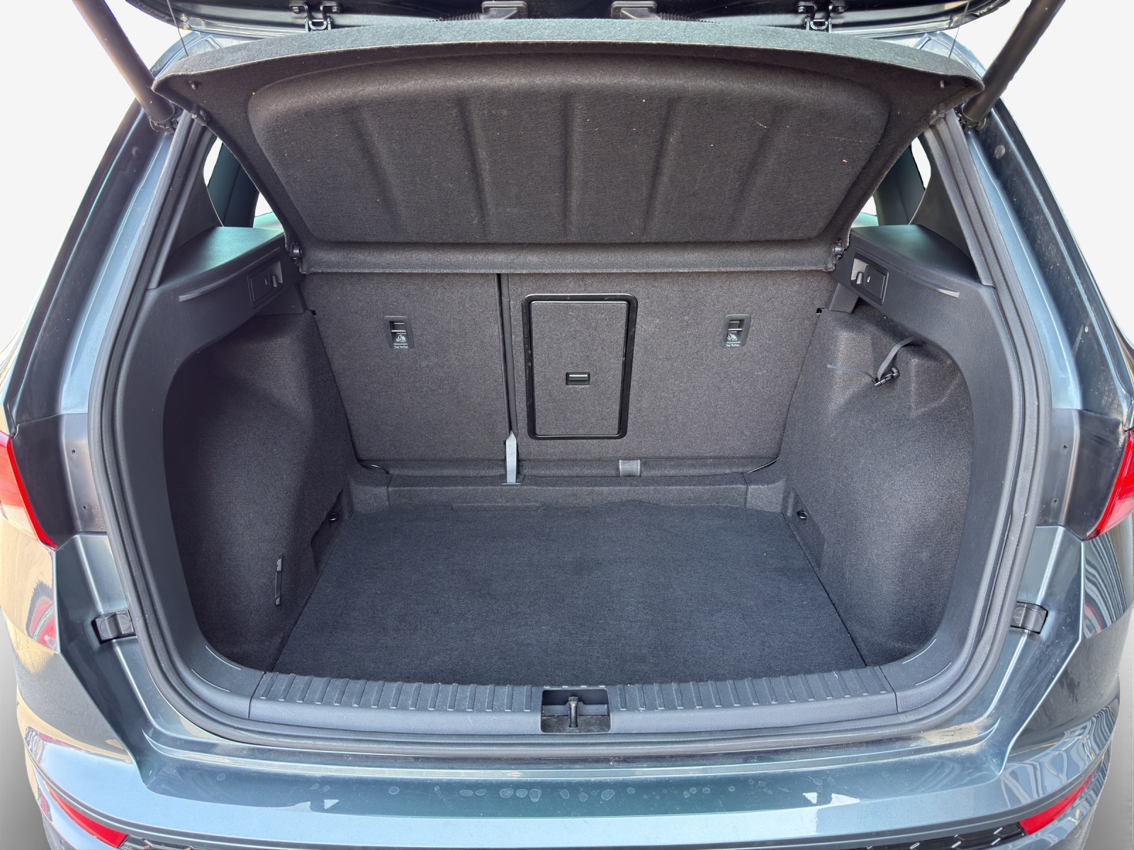 SEAT Ateca 2.0 TSI FR 4Drive DSG-image-12