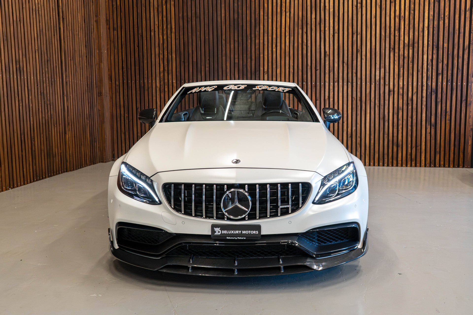 MERCEDES-BENZ C 63 S AMG Cabriolet-image-2