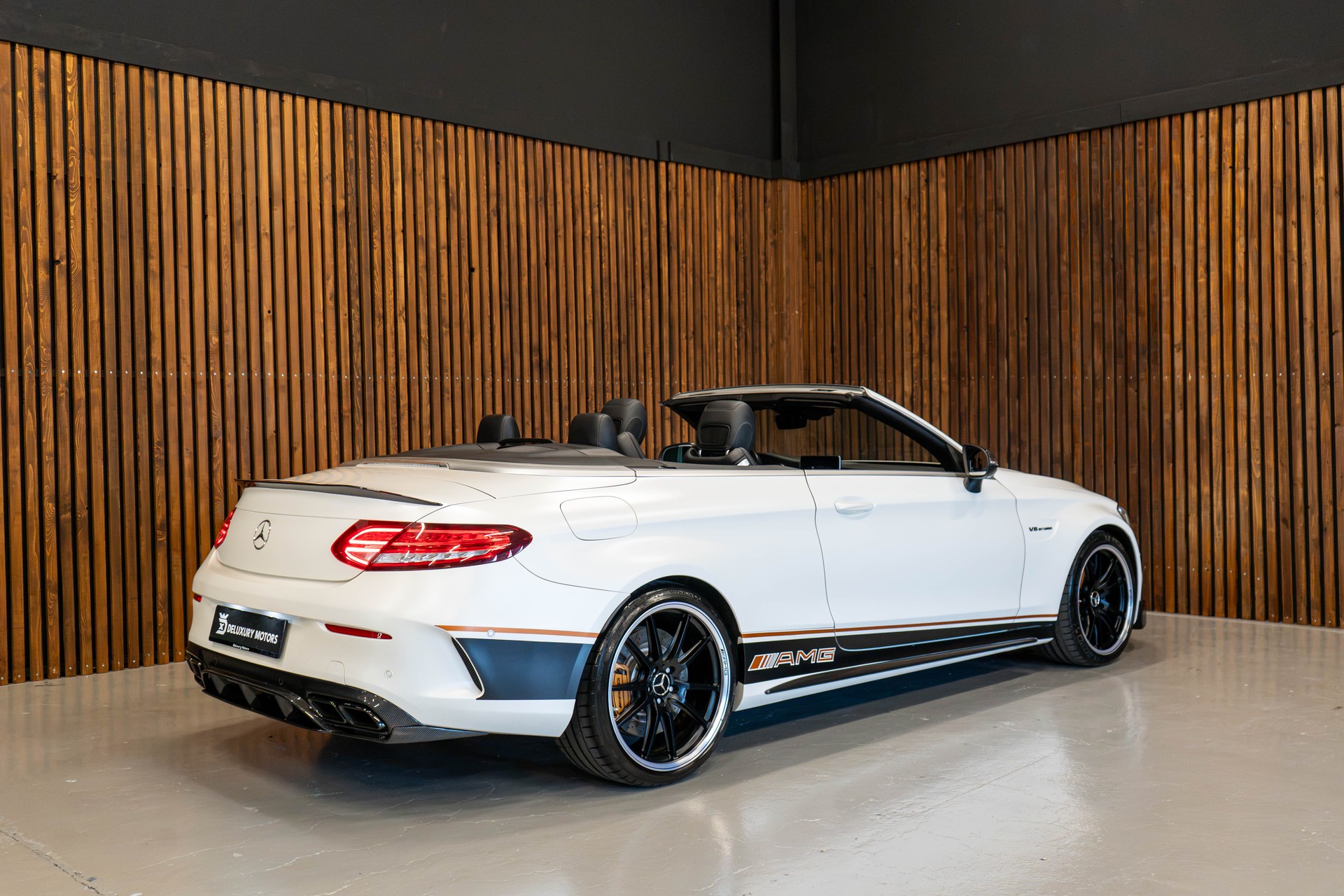 MERCEDES-BENZ C 63 S AMG Cabriolet-image-1