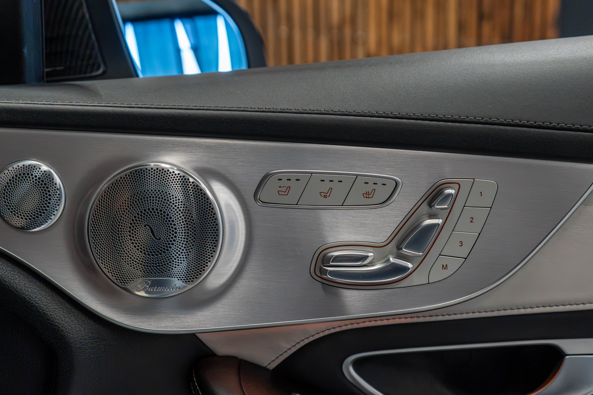 MERCEDES-BENZ C 63 S AMG Cabriolet-image-29