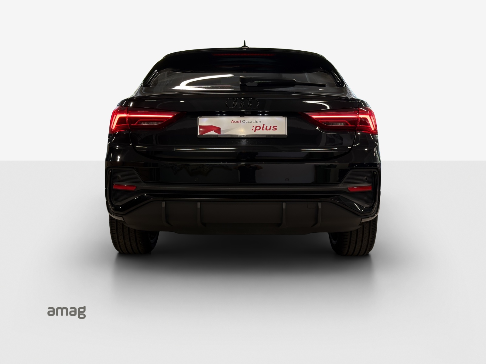 AUDI Q3 Sportback 35 TFSI S line Attraction S-tronic-image-3