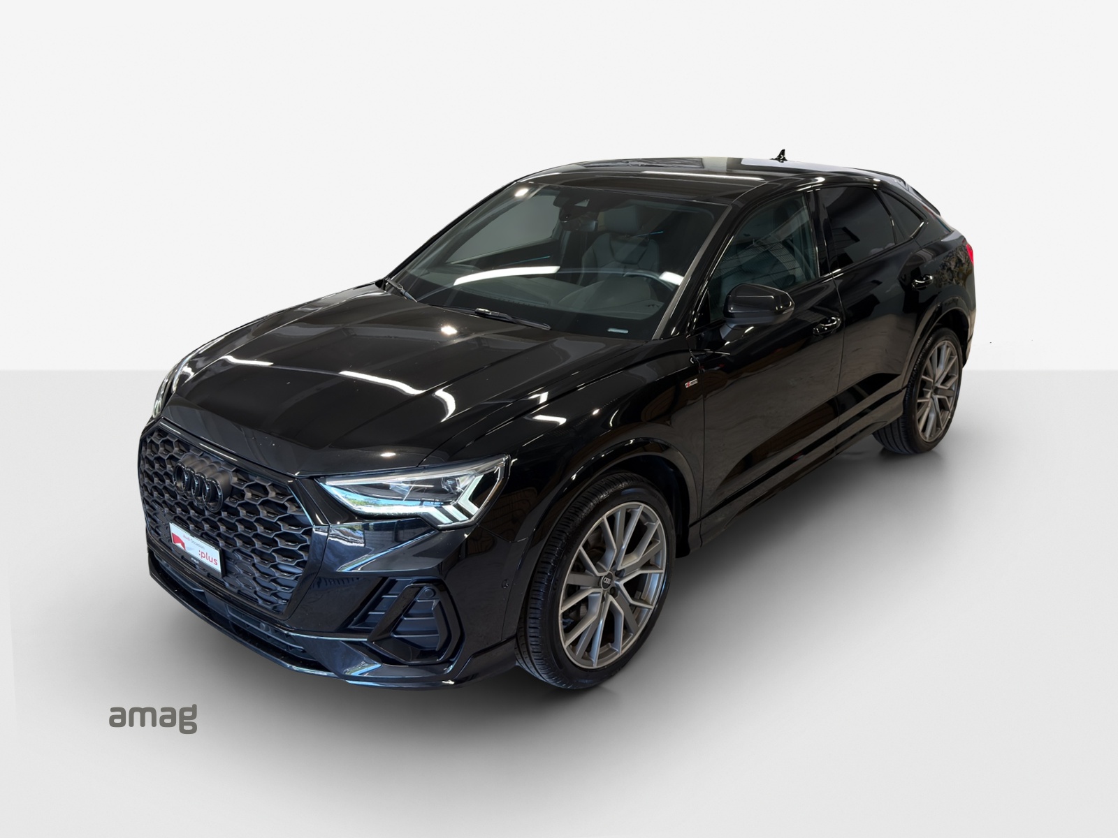 AUDI Q3 Sportback 35 TFSI S line Attraction S-tronic-image-13
